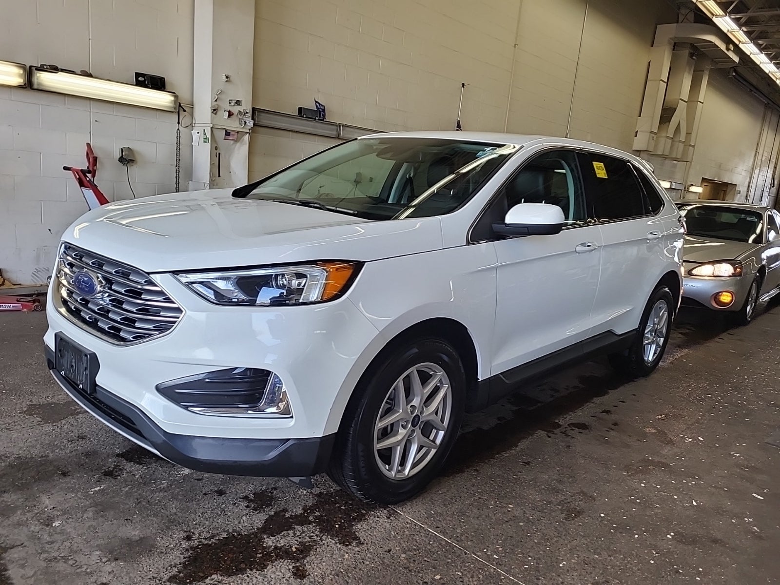 2022 Ford Edge SEL