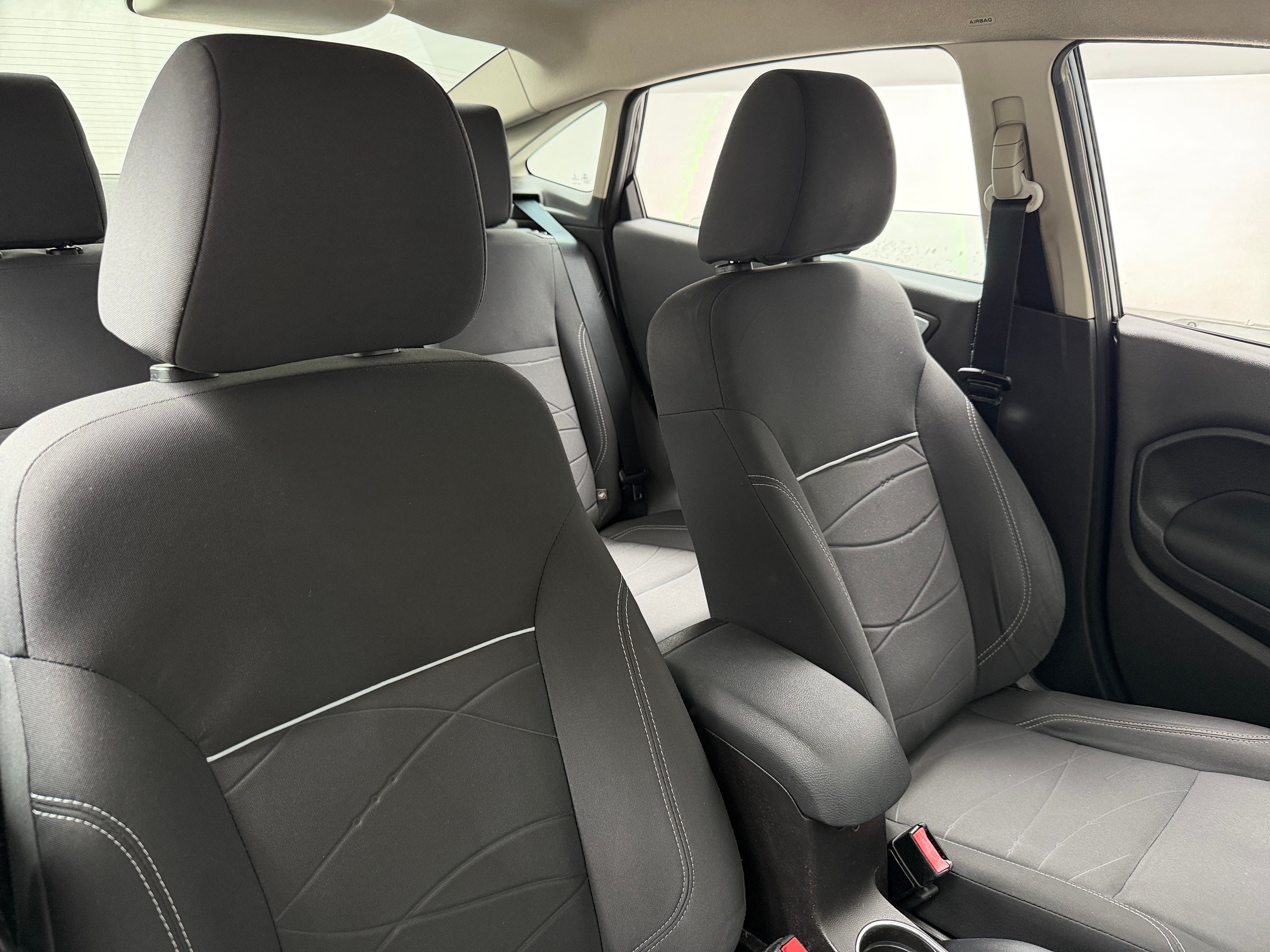2014 Ford Fiesta SE