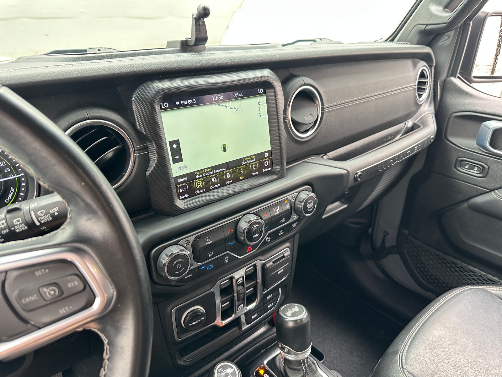 Thumbnail: 2021 Jeep Wrangler - 3