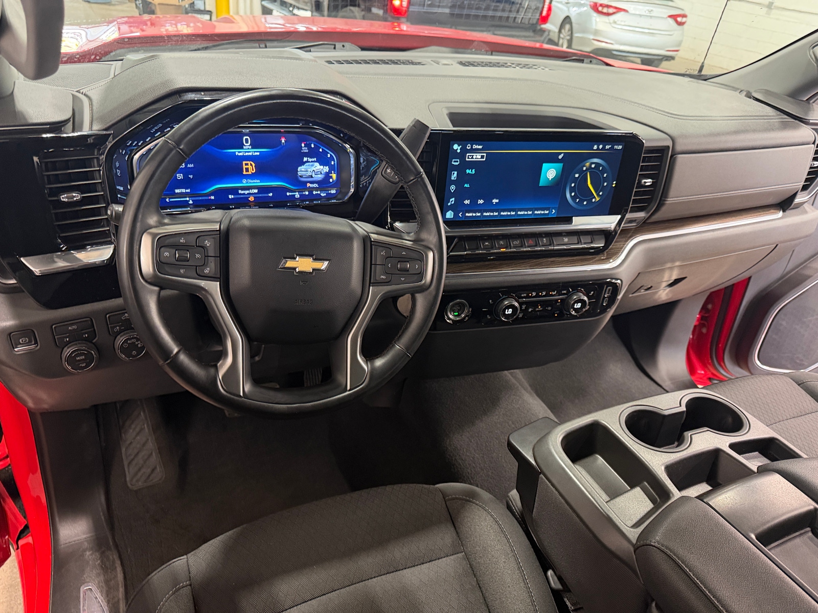 Thumbnail: 2023 Chevrolet Silverado 1500 - 3