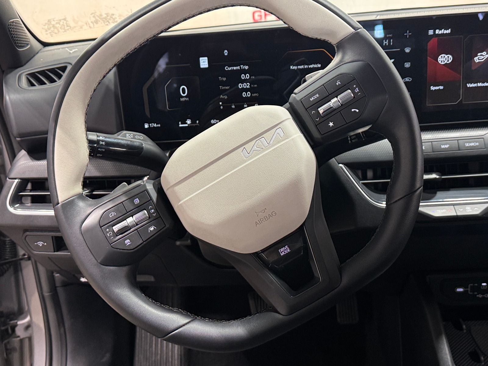 Thumbnail: 2025 Kia K4 - 4