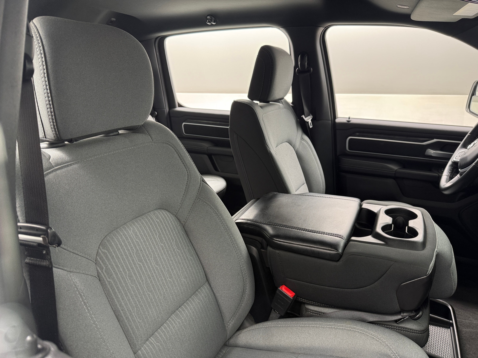 Thumbnail: 2024 RAM 1500 - 2