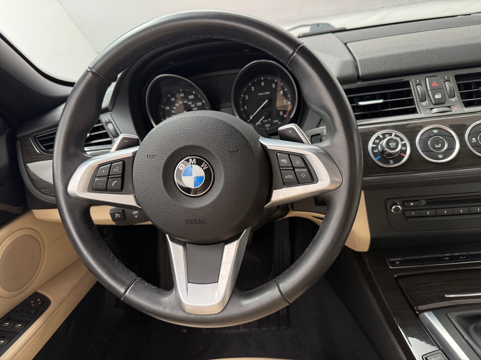 Thumbnail: 2014 BMW Z4 - 5
