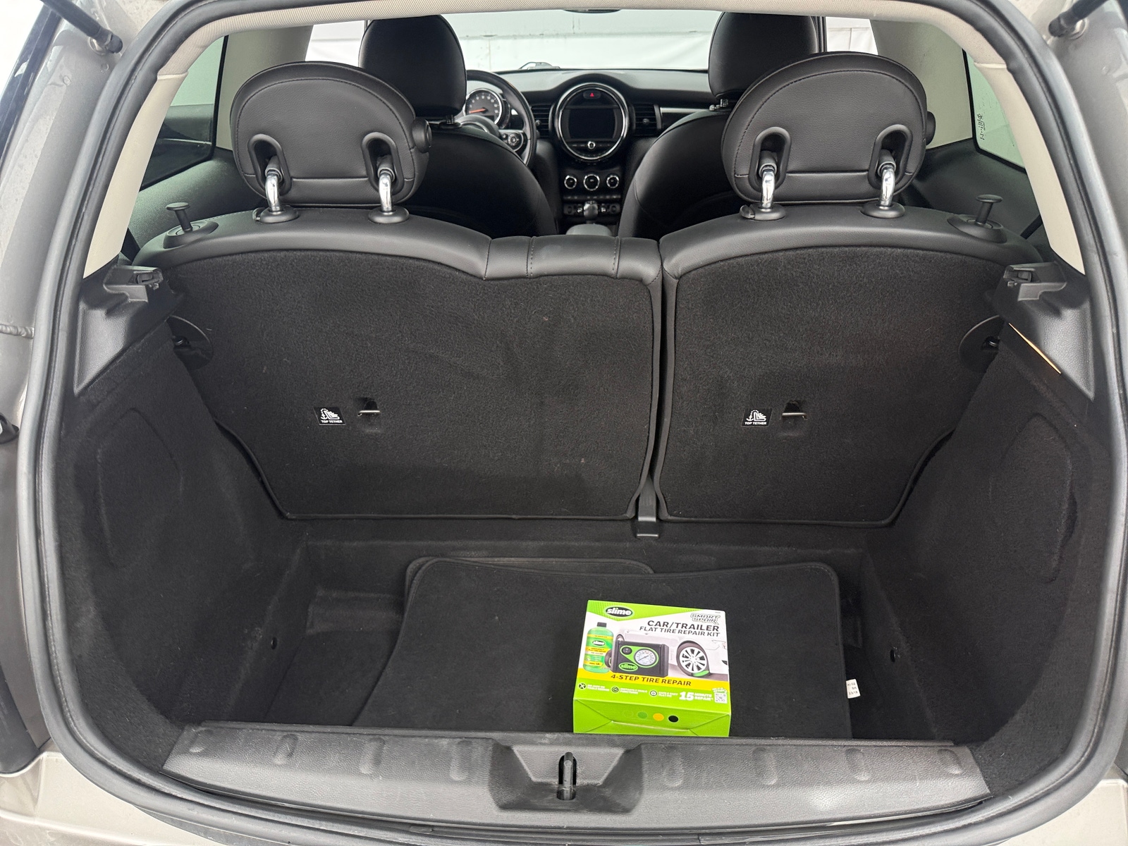 Thumbnail: 2019 MINI Cooper Hardtop - 6