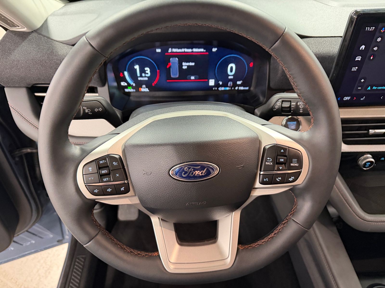 Thumbnail: 2026 Ford Explorer - 5