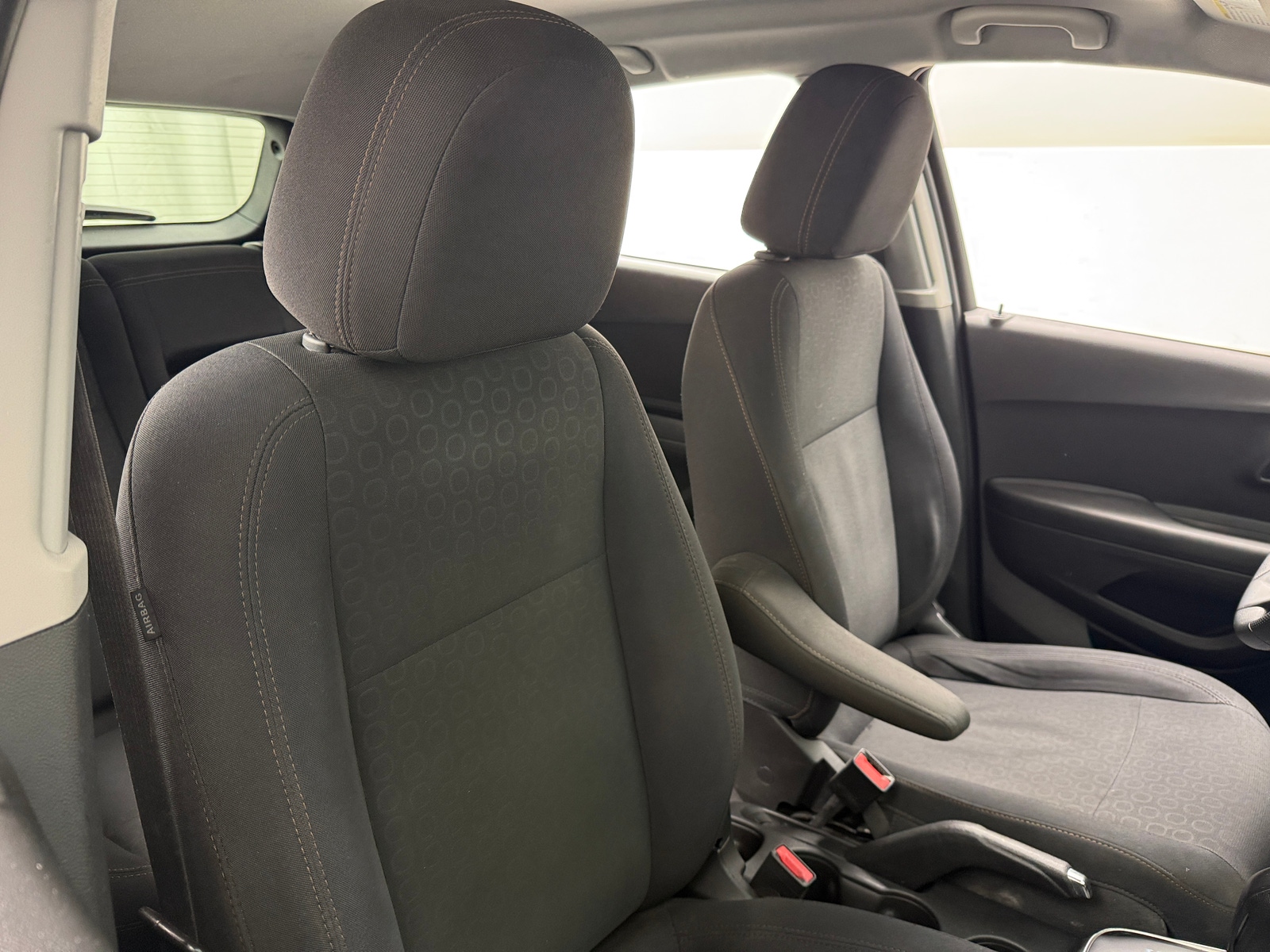 Thumbnail: 2020 Chevrolet Trax - 2