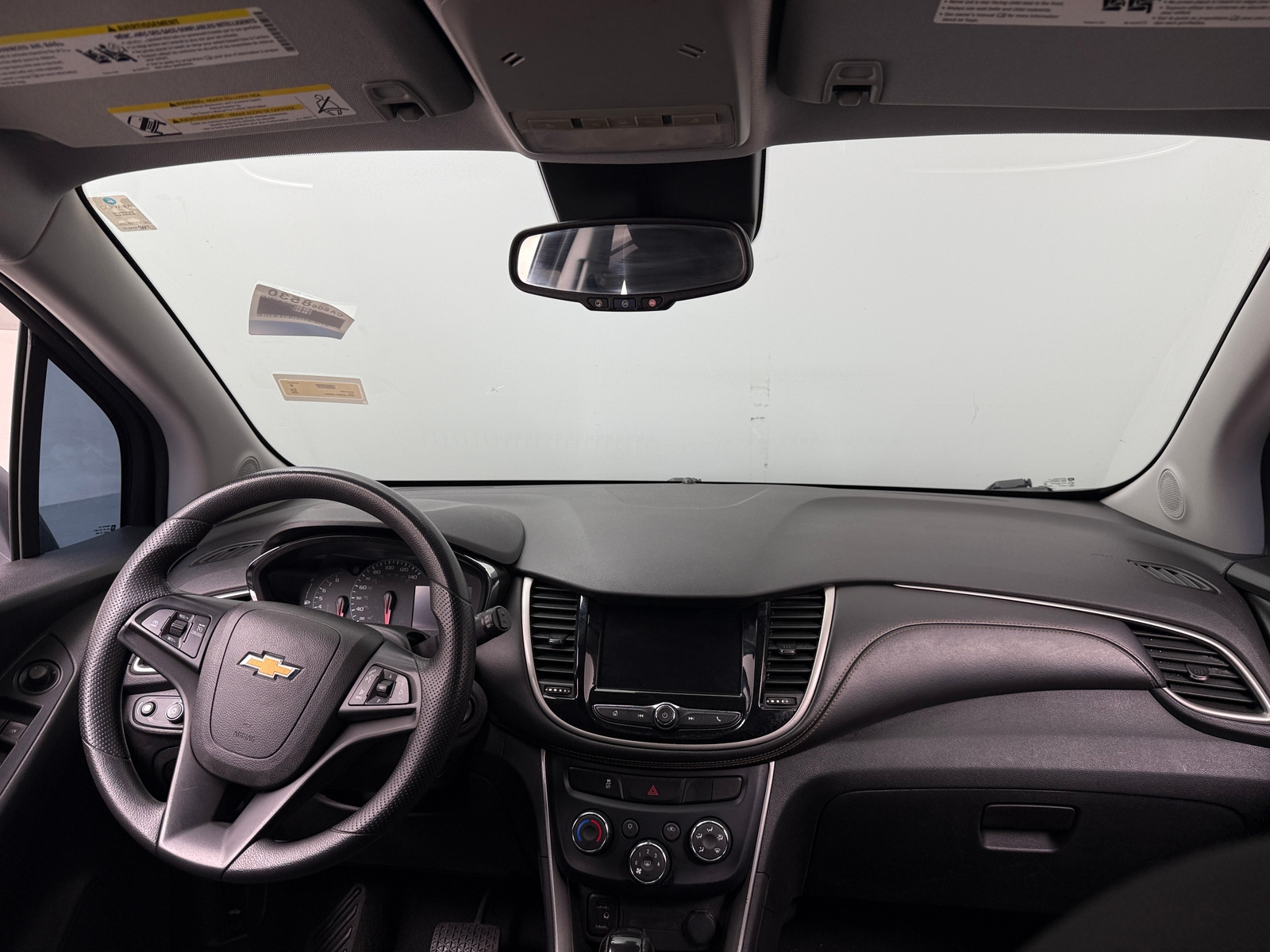 Thumbnail: 2020 Chevrolet Trax - 3