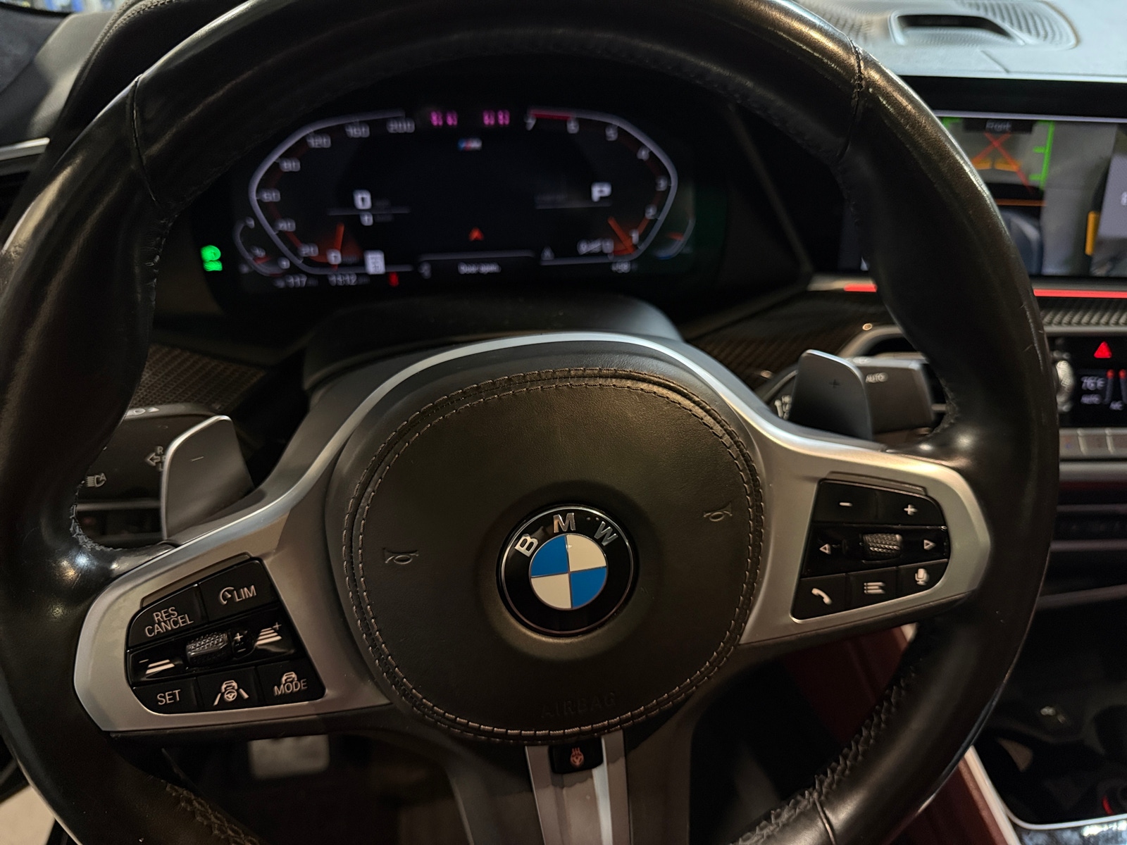 Thumbnail: 2021 BMW X6 - 4