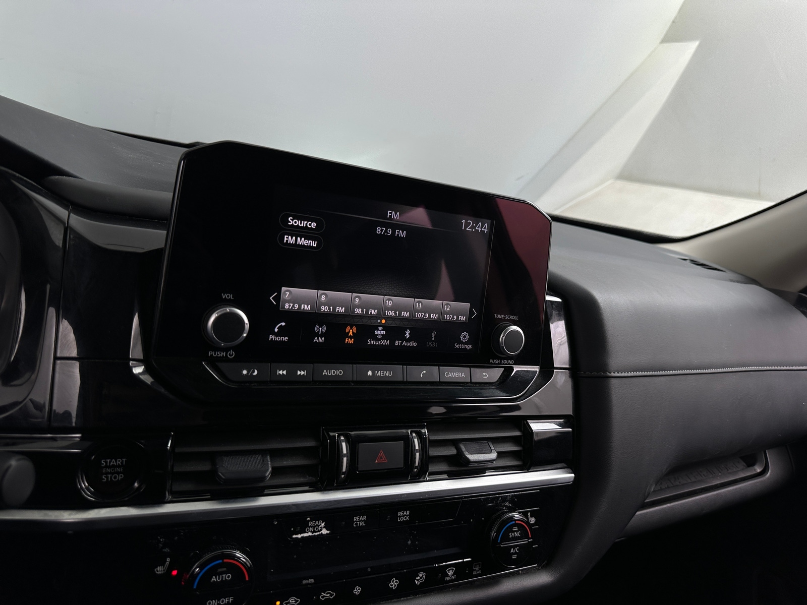 Thumbnail: 2025 Nissan Pathfinder - 4