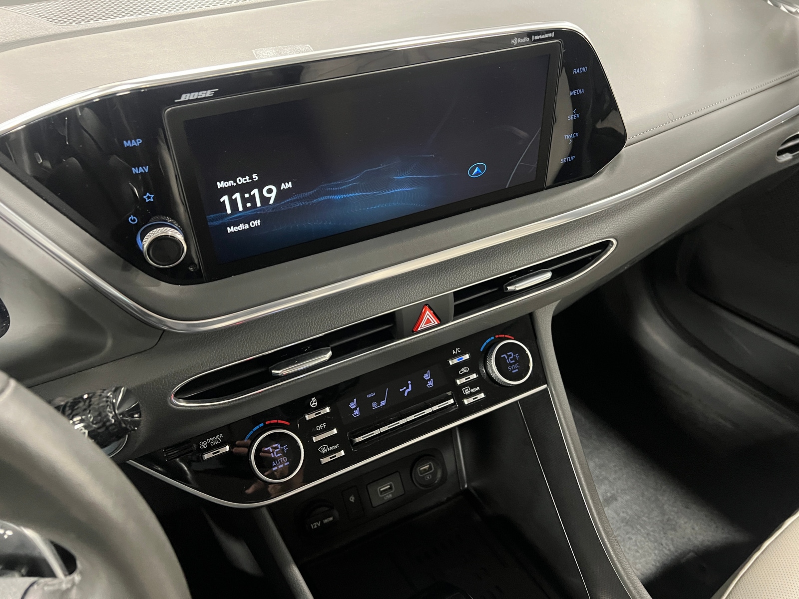 Thumbnail: 2023 Hyundai Sonata - 3