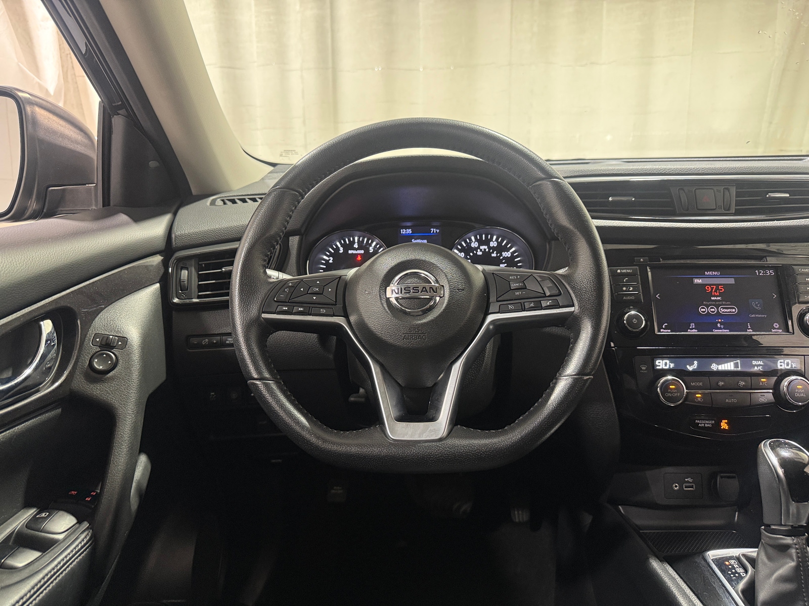 Thumbnail: 2019 Nissan Rogue - 5