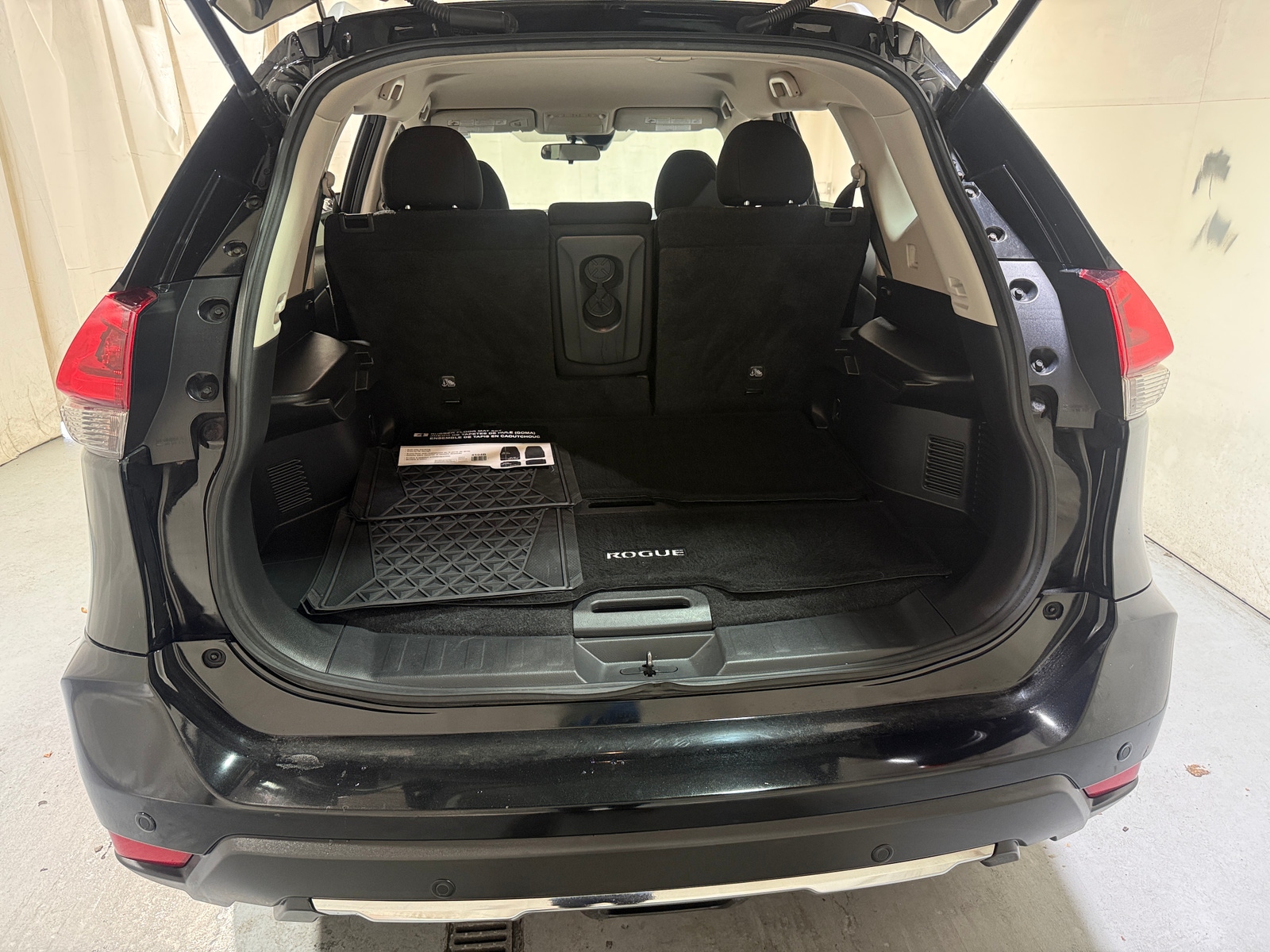 Thumbnail: 2019 Nissan Rogue - 7