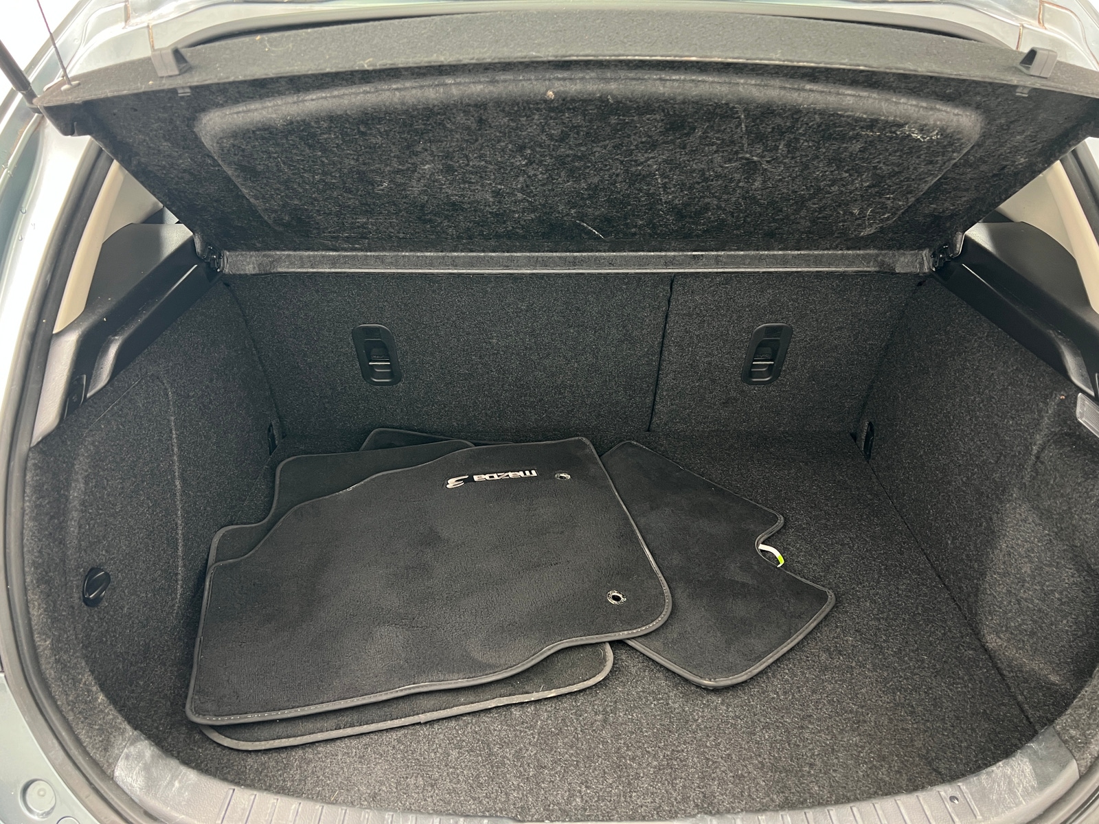 Thumbnail: 2013 Mazda Mazda3 - 6