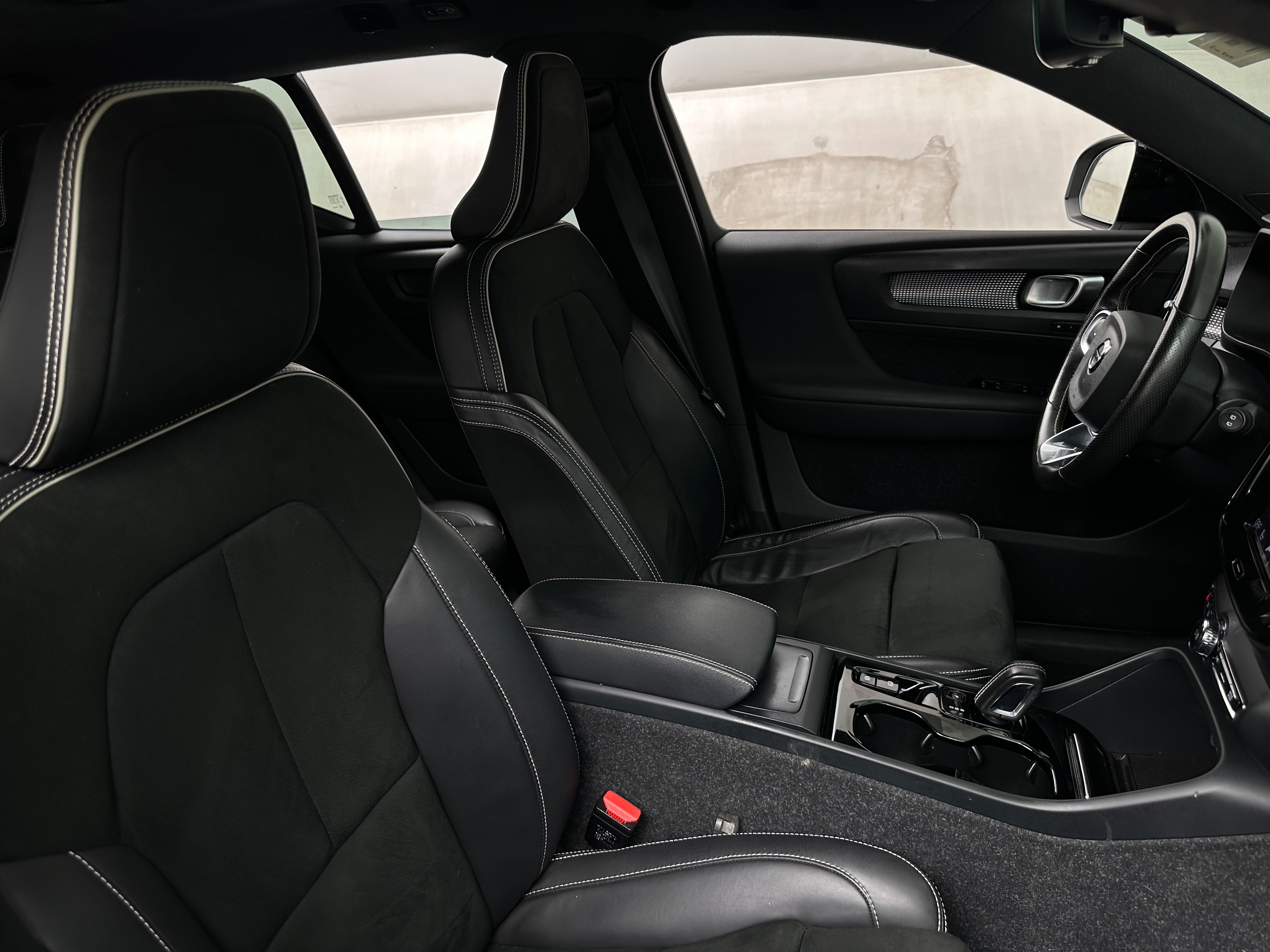 2021 Volvo XC40
