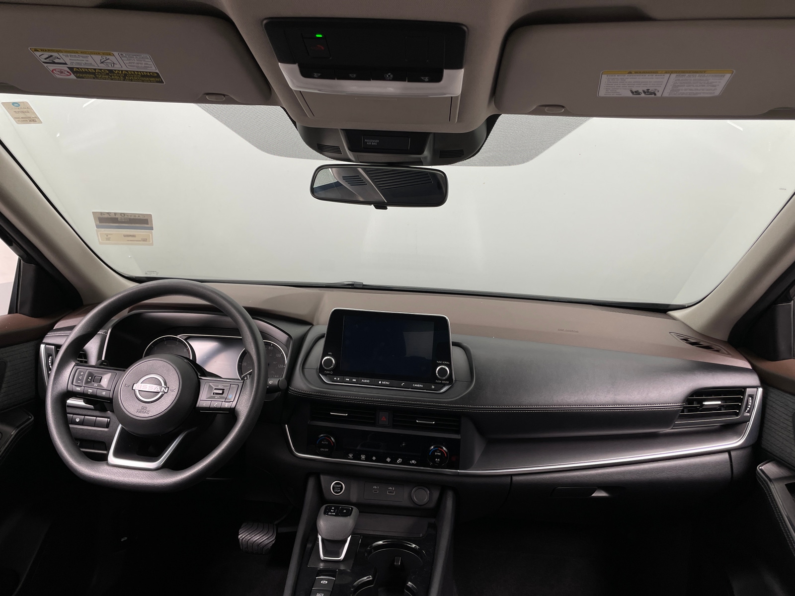 Thumbnail: 2023 Nissan Rogue - 3