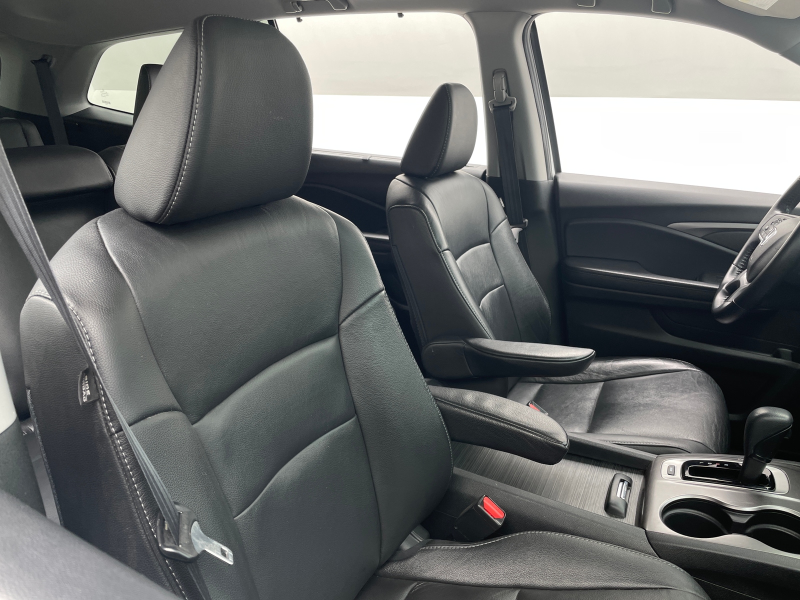 Thumbnail: 2020 Honda Pilot - 2