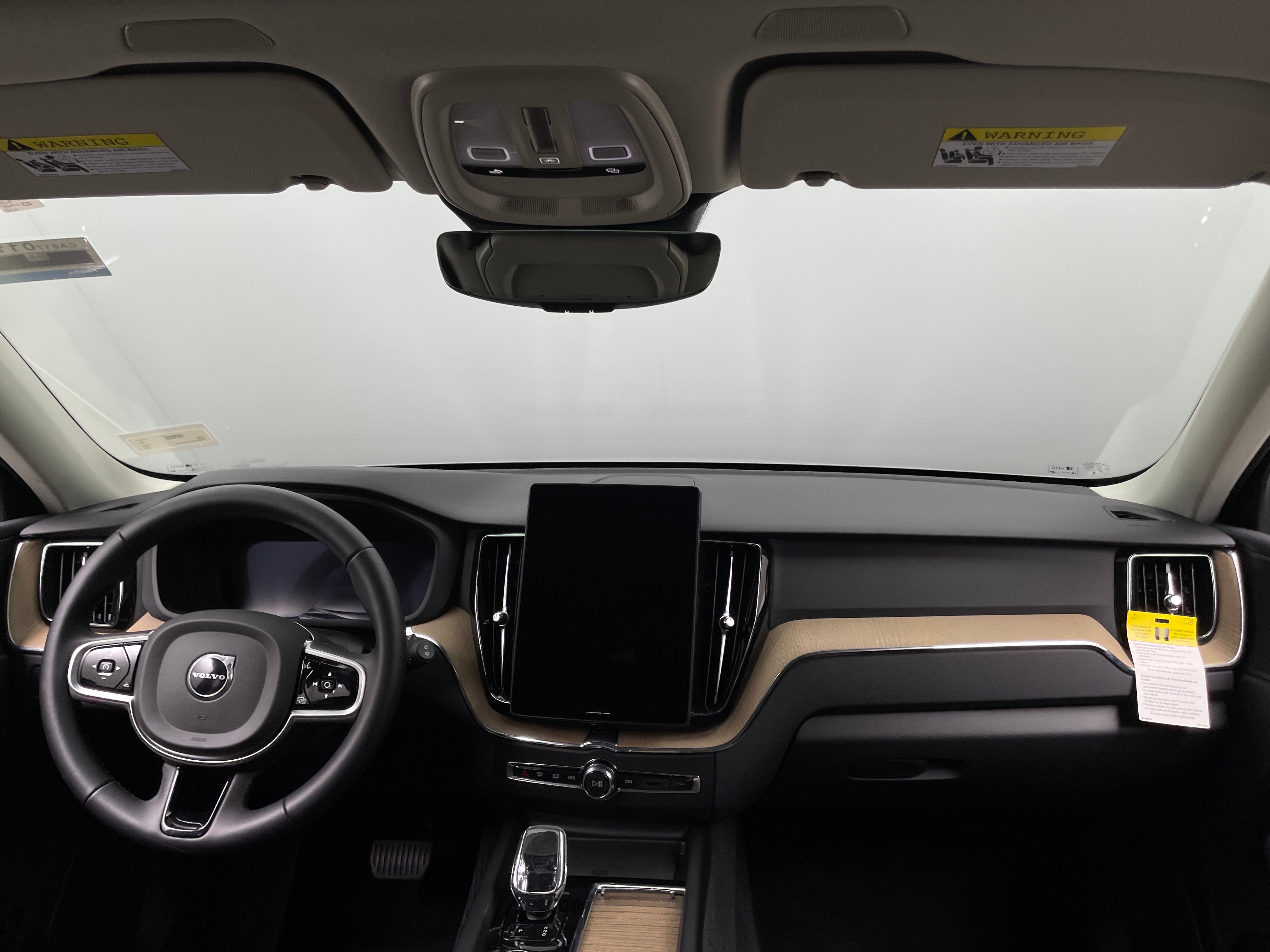 2026 Volvo XC60 Plus - Photo 5