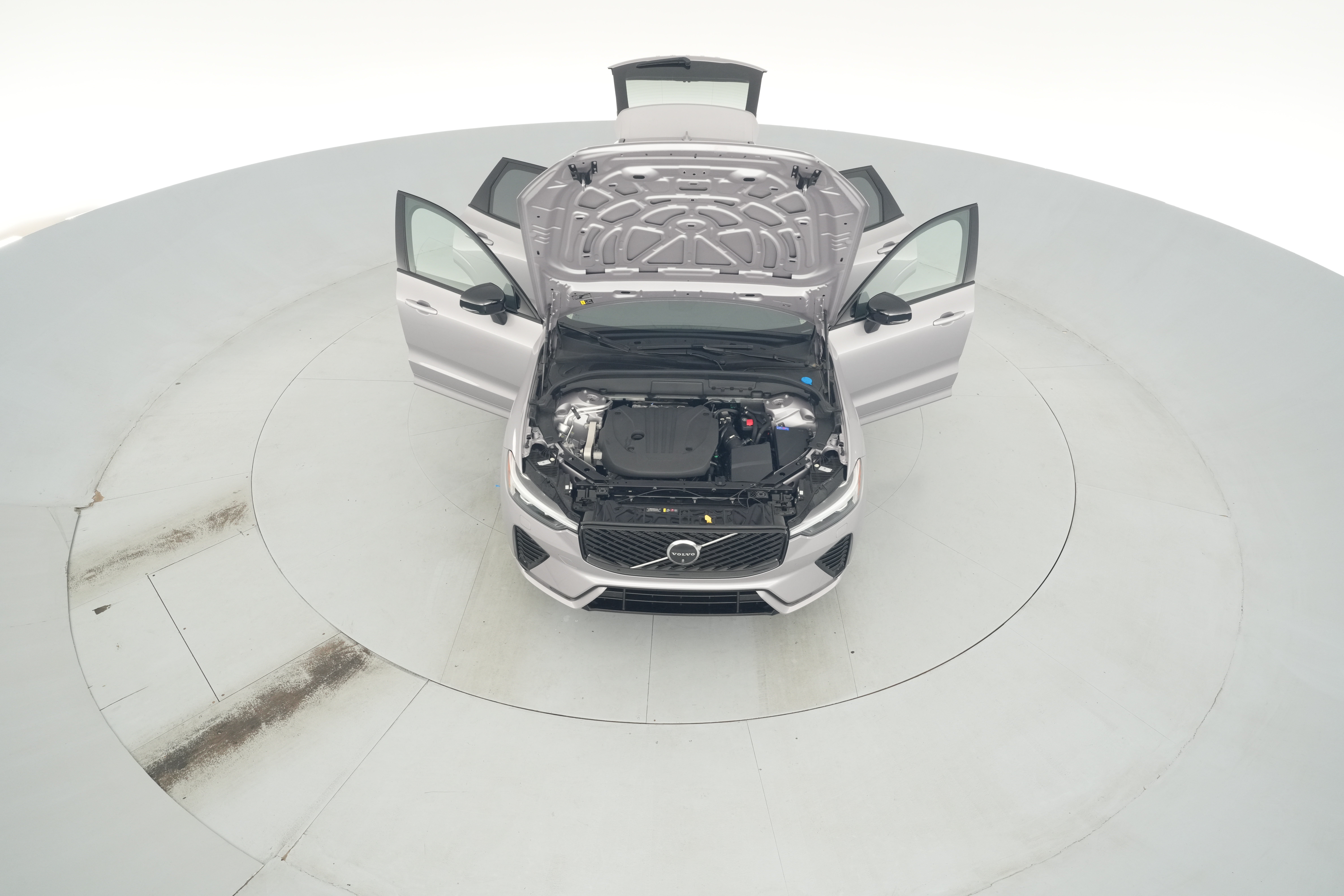2026 Volvo XC60 Plus - Photo 43