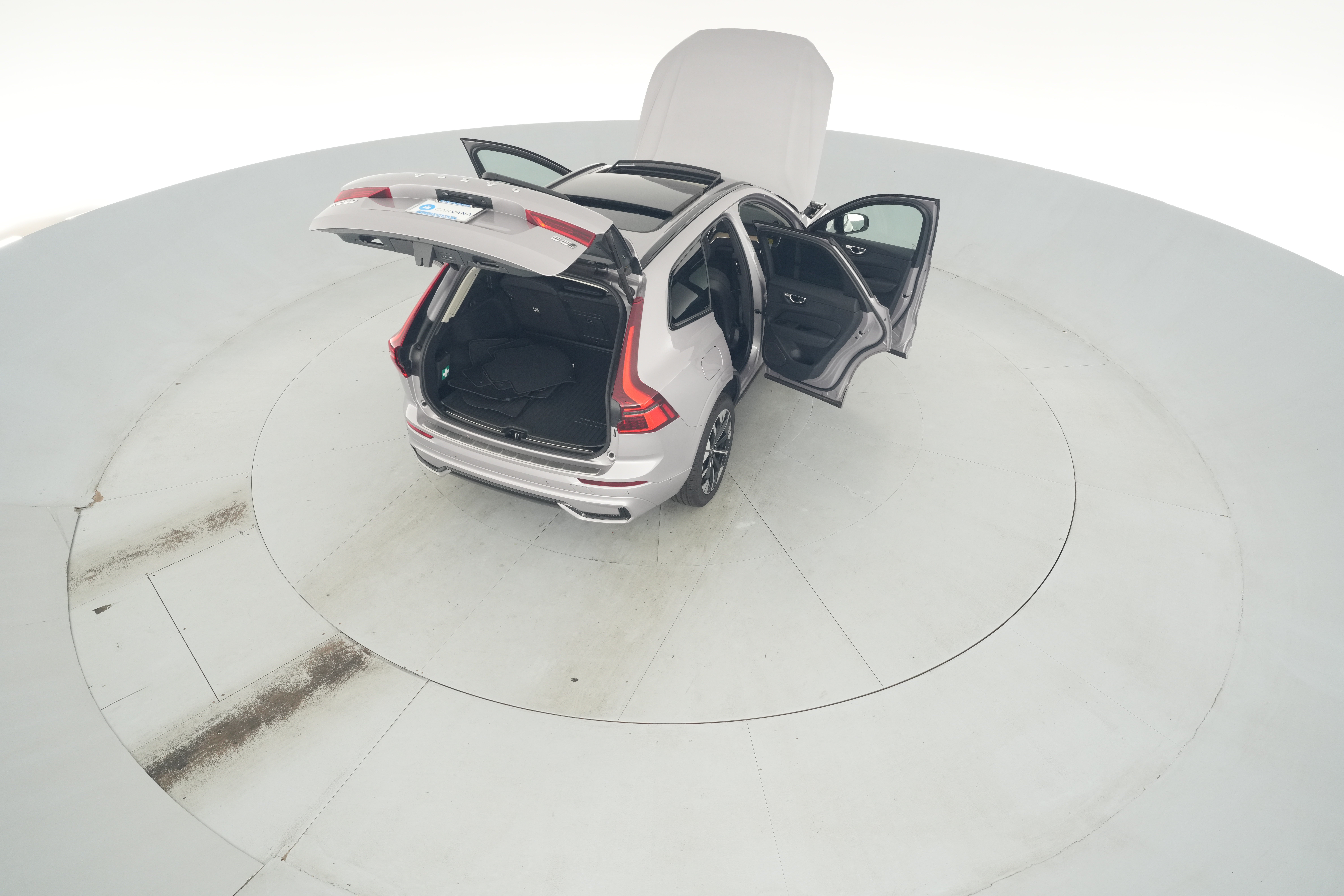 2026 Volvo XC60 Plus - Photo 52