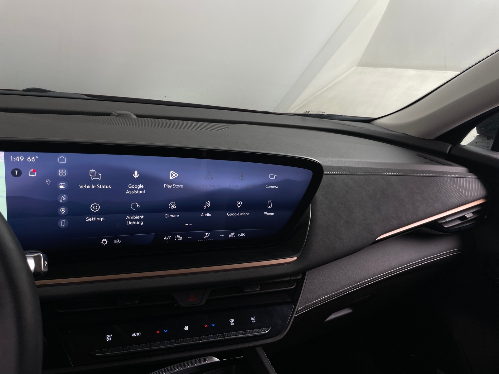 Thumbnail: 2024 Buick Envision - 3