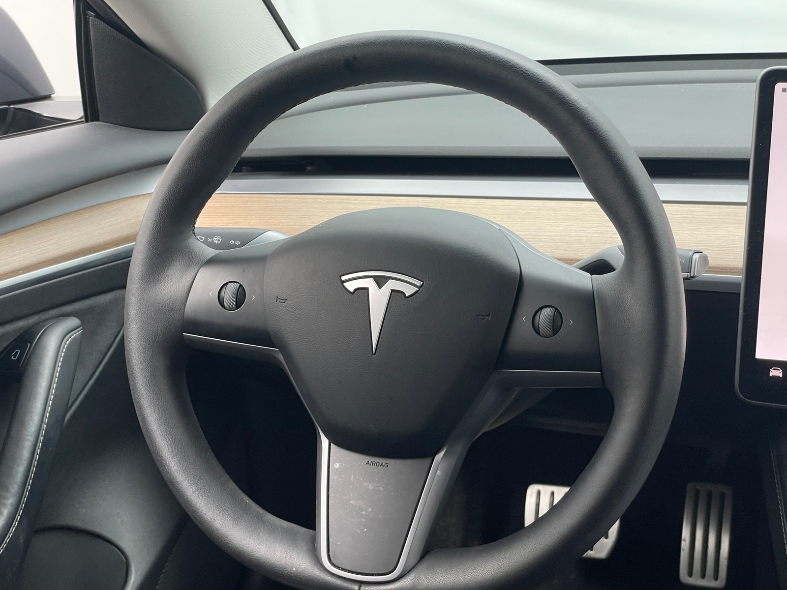 Thumbnail: 2022 Tesla Model 3 - 4