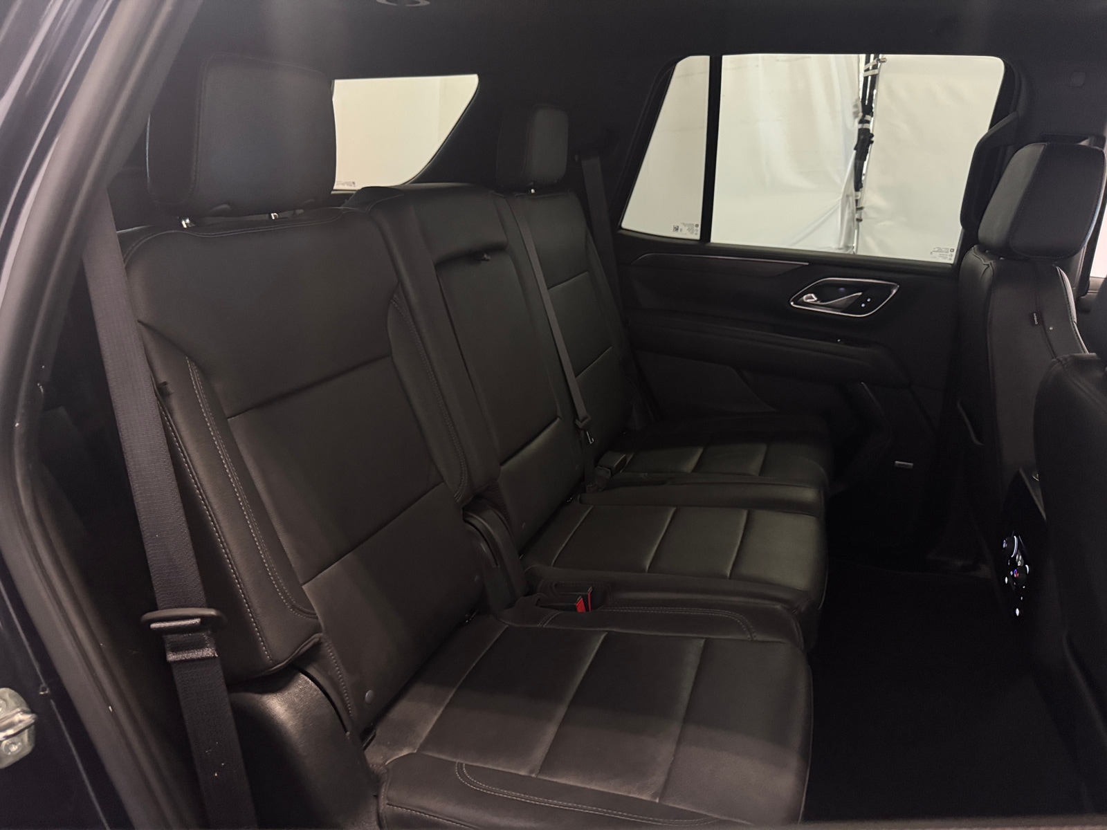 Thumbnail: 2023 Chevrolet Tahoe - 5