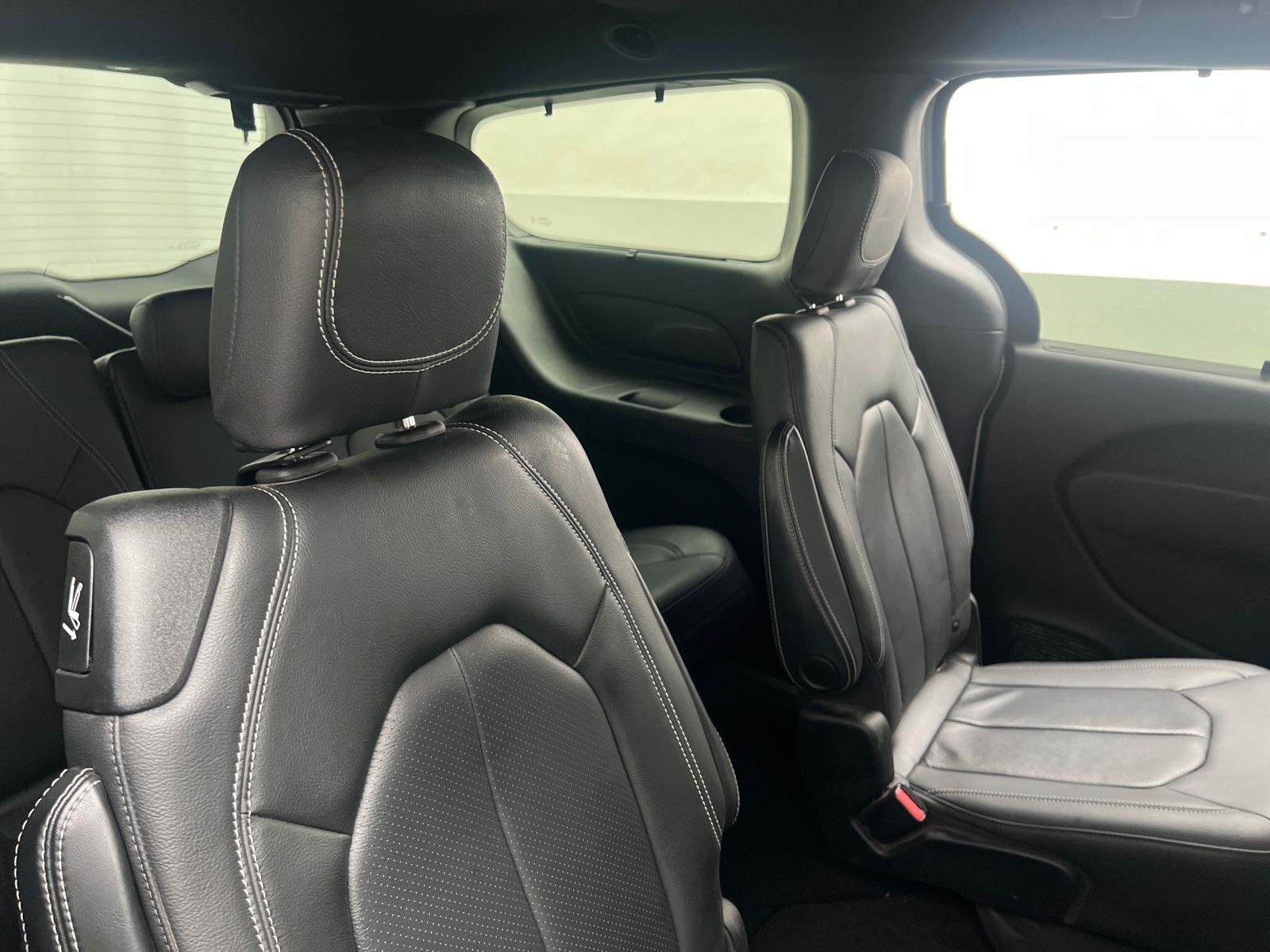 Thumbnail: 2020 Chrysler Pacifica - 5