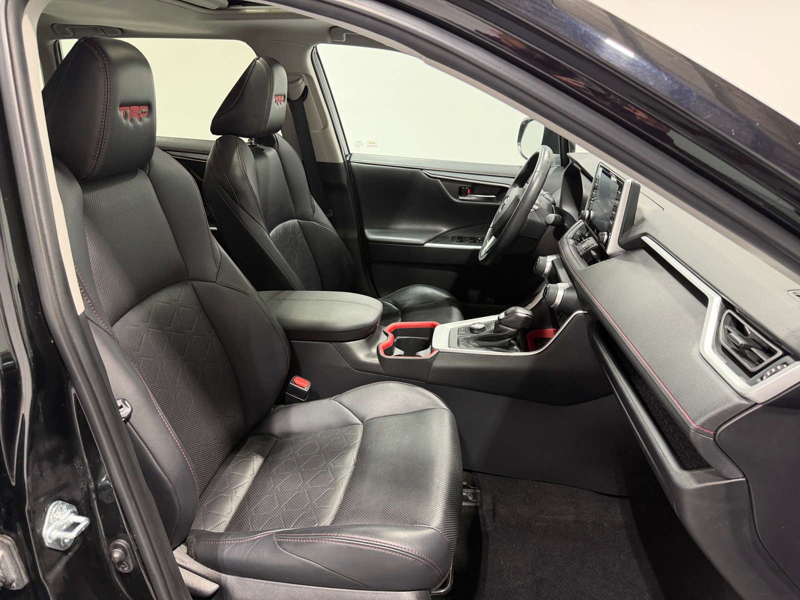 Thumbnail: 2021 Toyota RAV4 - 2