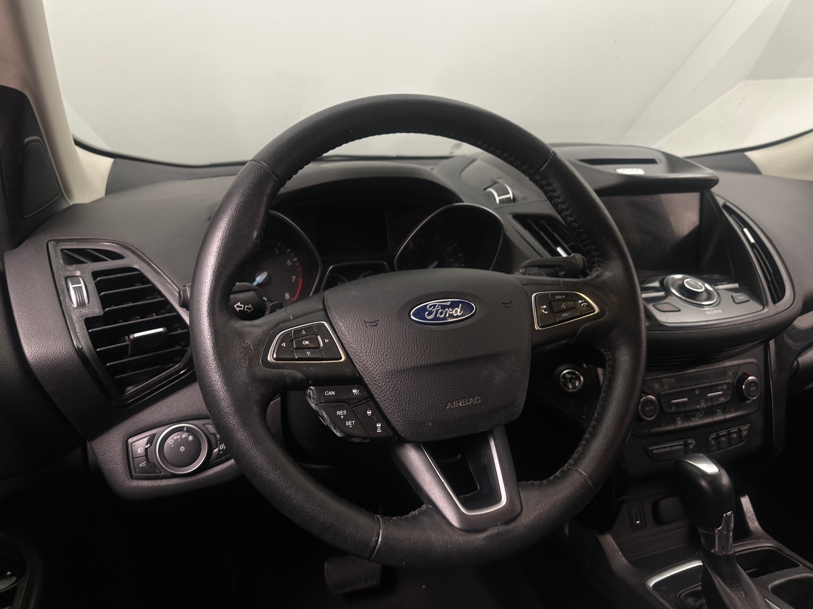Thumbnail: 2017 Ford Escape - 4