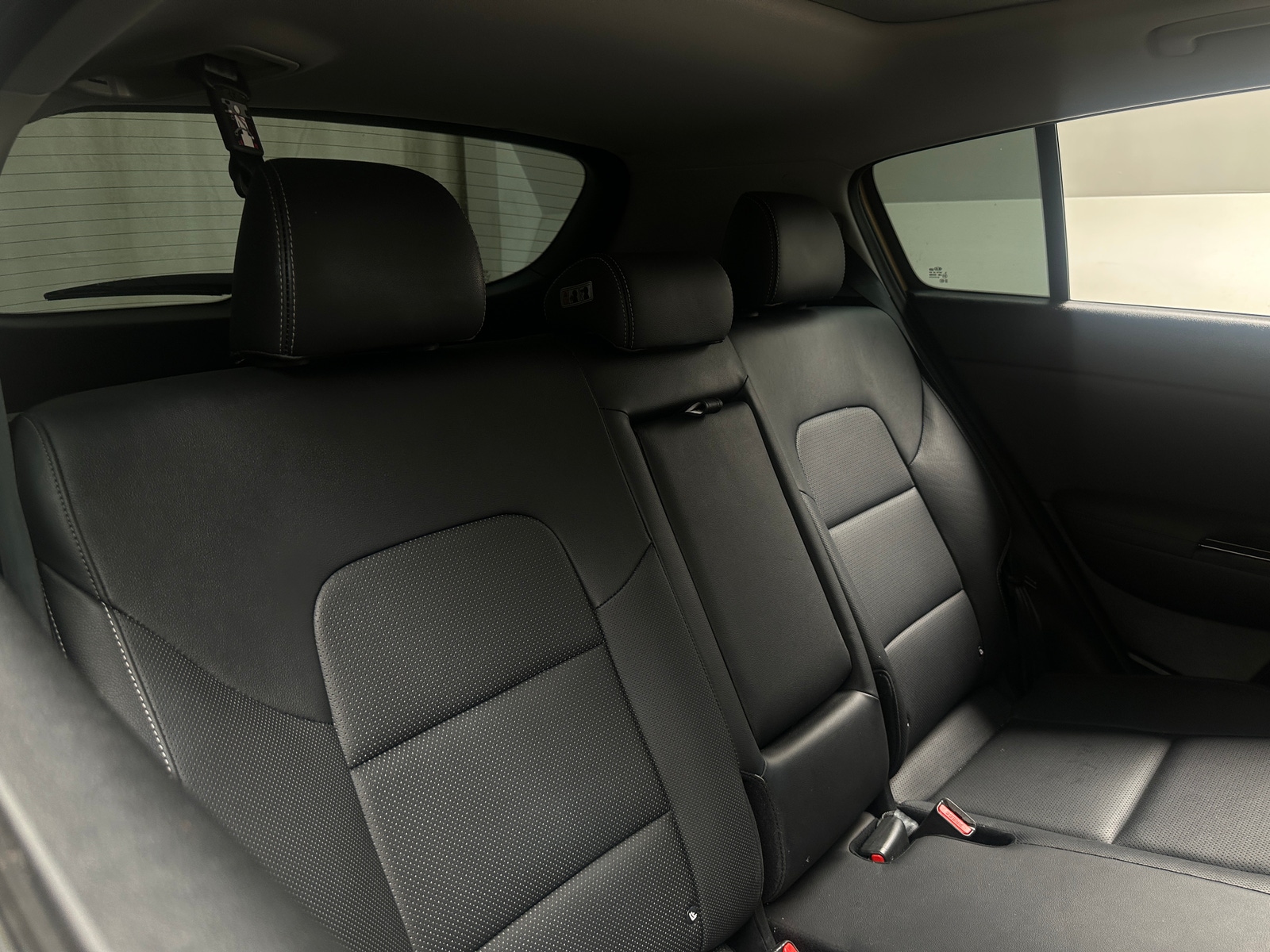 Thumbnail: 2020 Kia Sportage - 5