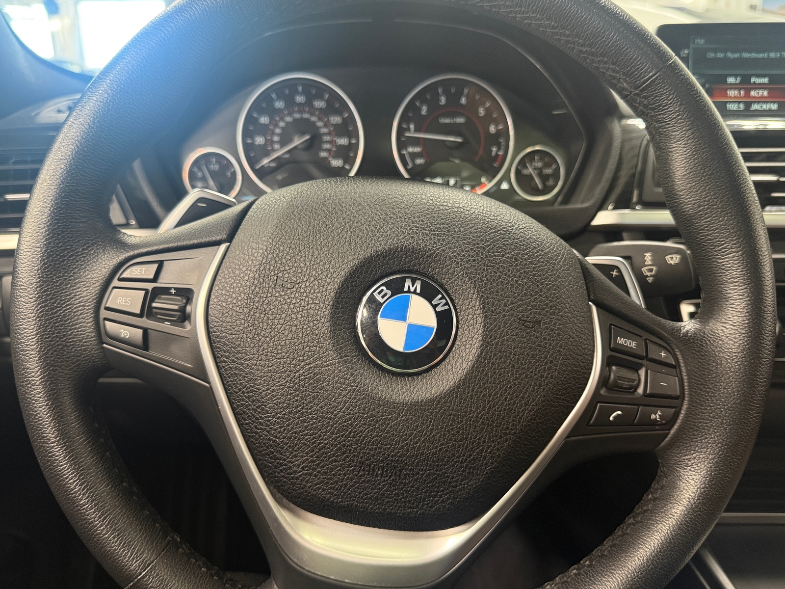 Thumbnail: 2017 BMW 4 Series - 3