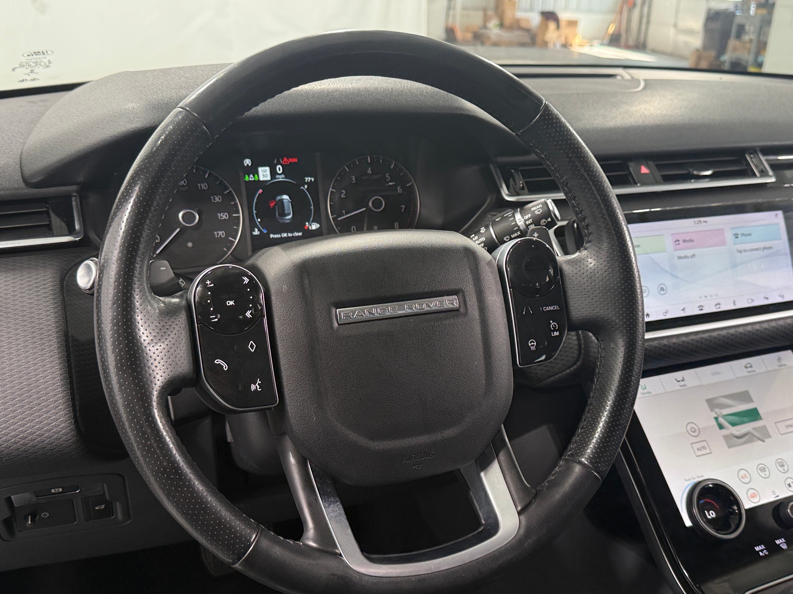 Thumbnail: 2020 Land Rover Range Rover Velar - 4
