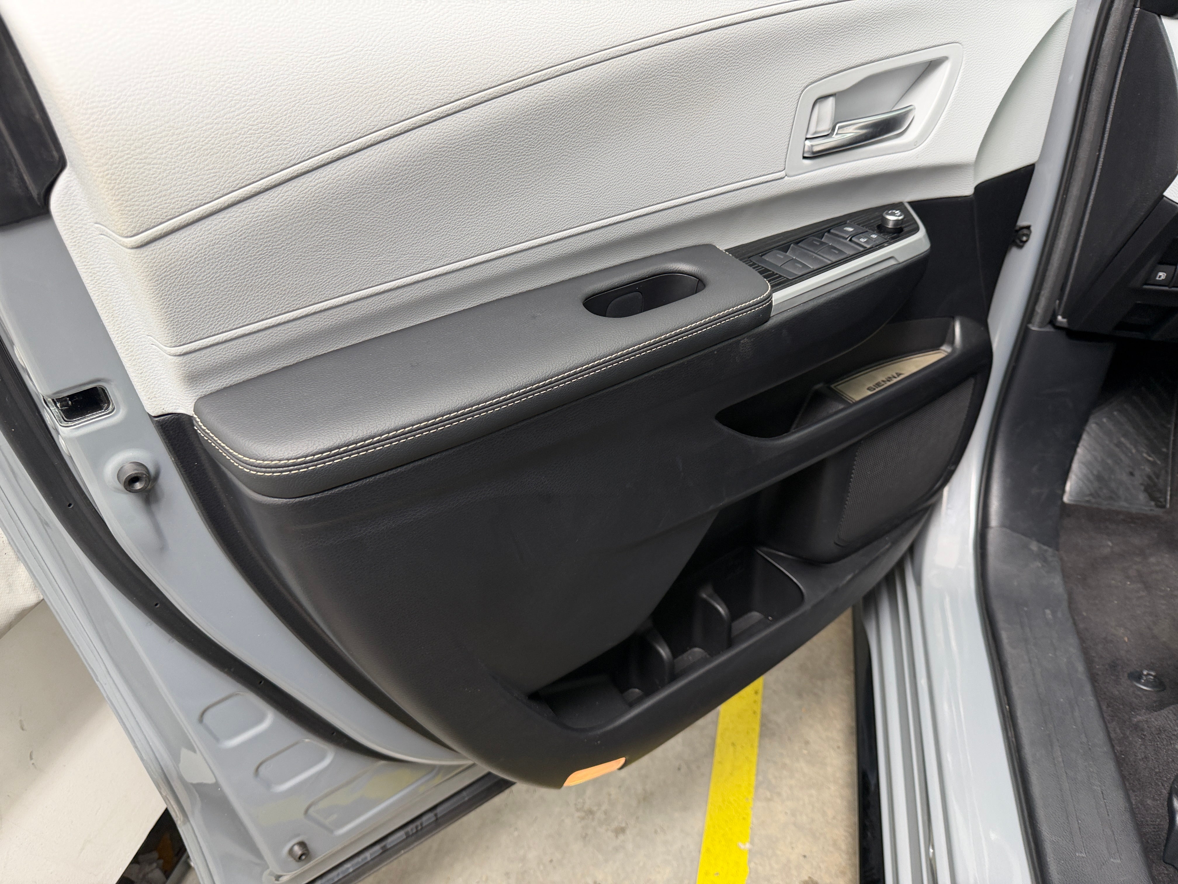 2025 Toyota Sienna
