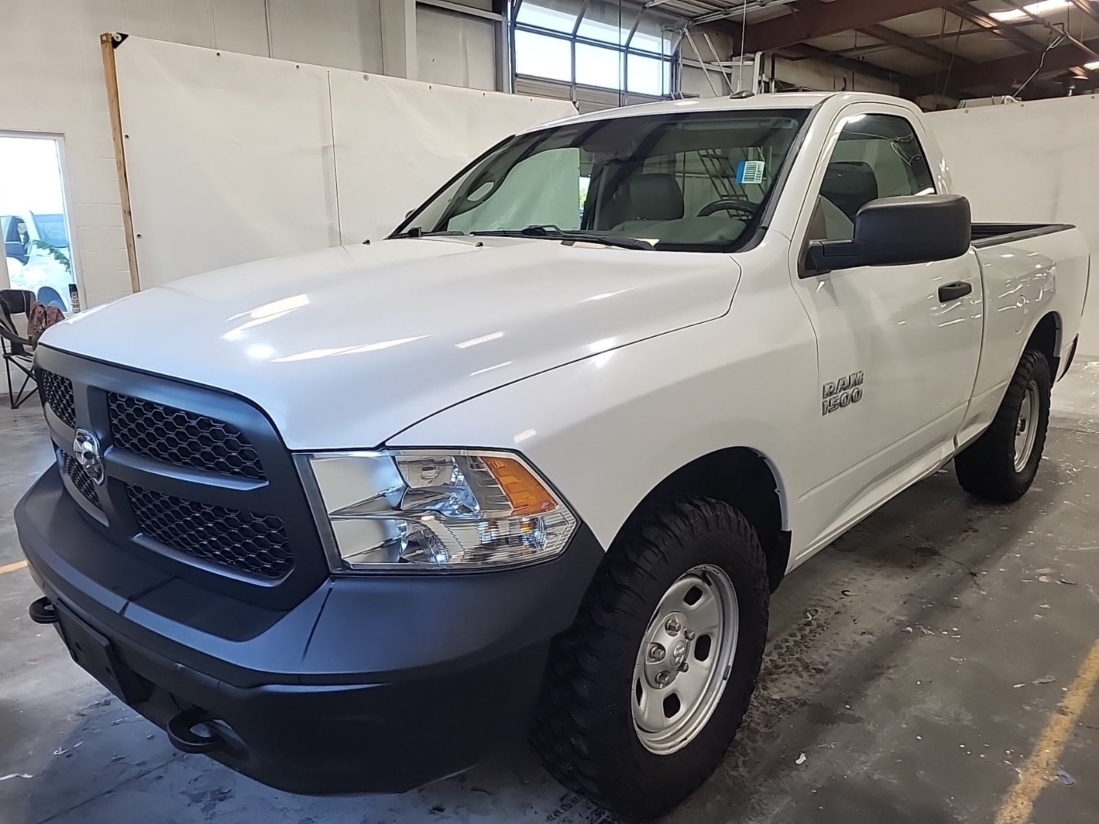 2016 Ram 1500 4WD Reg Cab 120.5" Tradesman