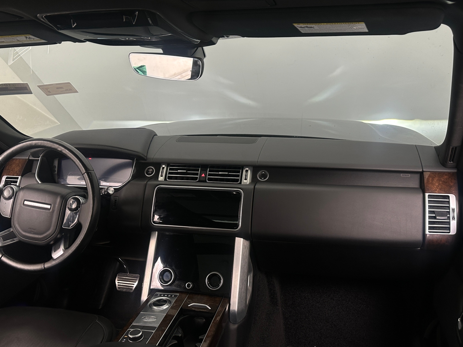 Thumbnail: 2021 Land Rover Range Rover - 2