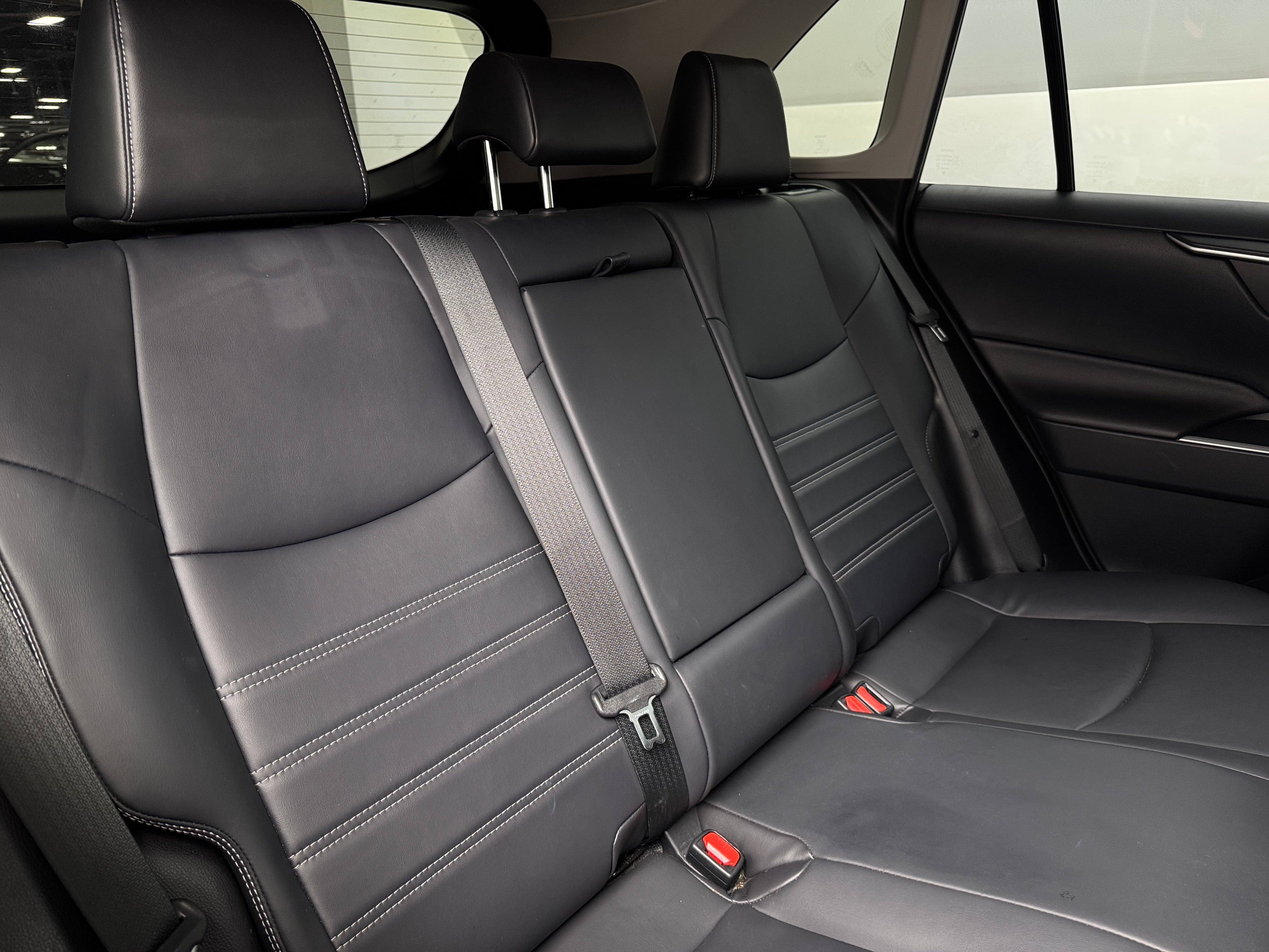 2020 Toyota RAV4 | Carvana