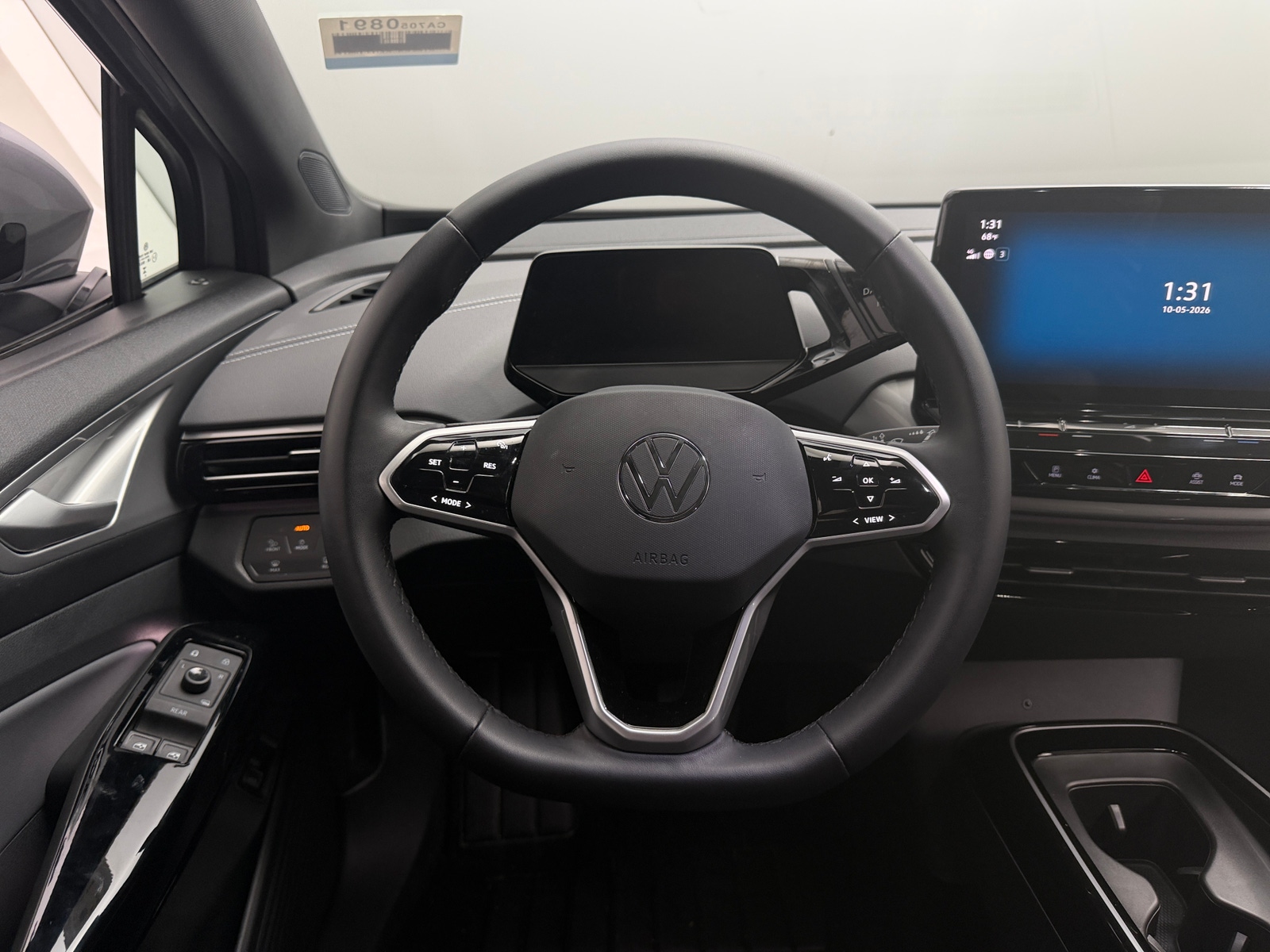 Thumbnail: 2023 Volkswagen ID.4 - 4