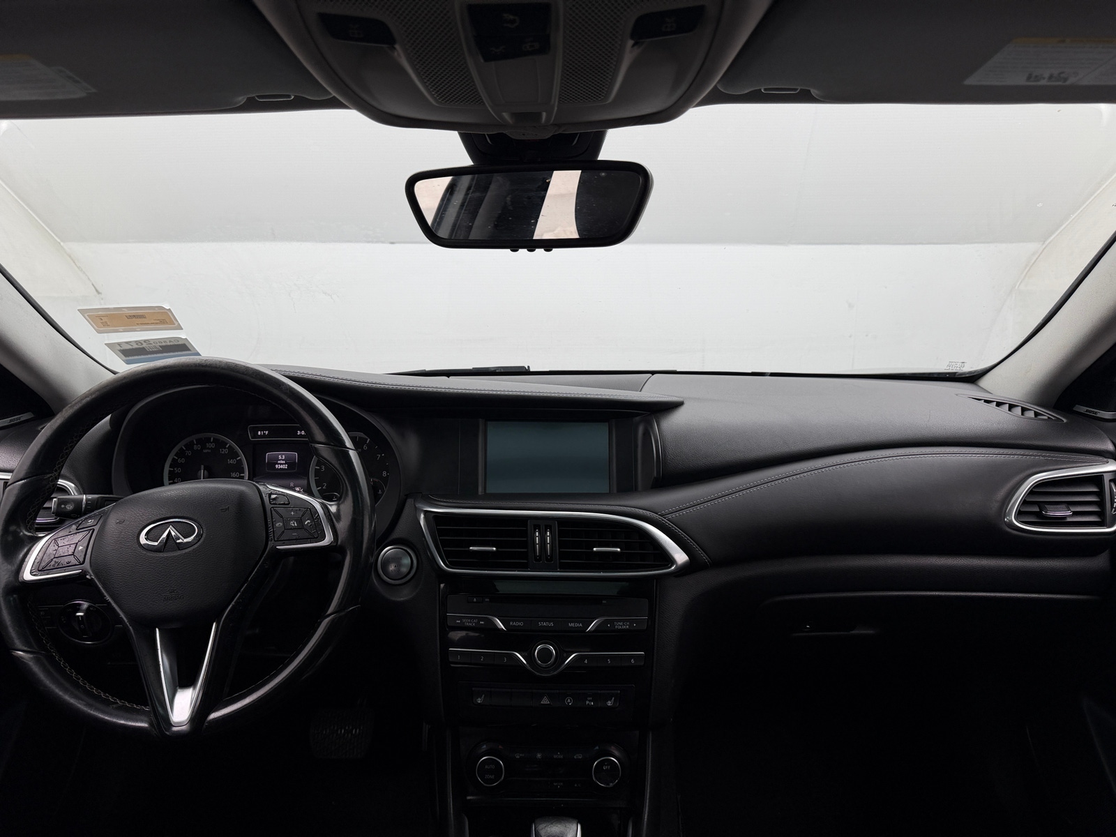 Thumbnail: 2018 INFINITI QX30 - 2