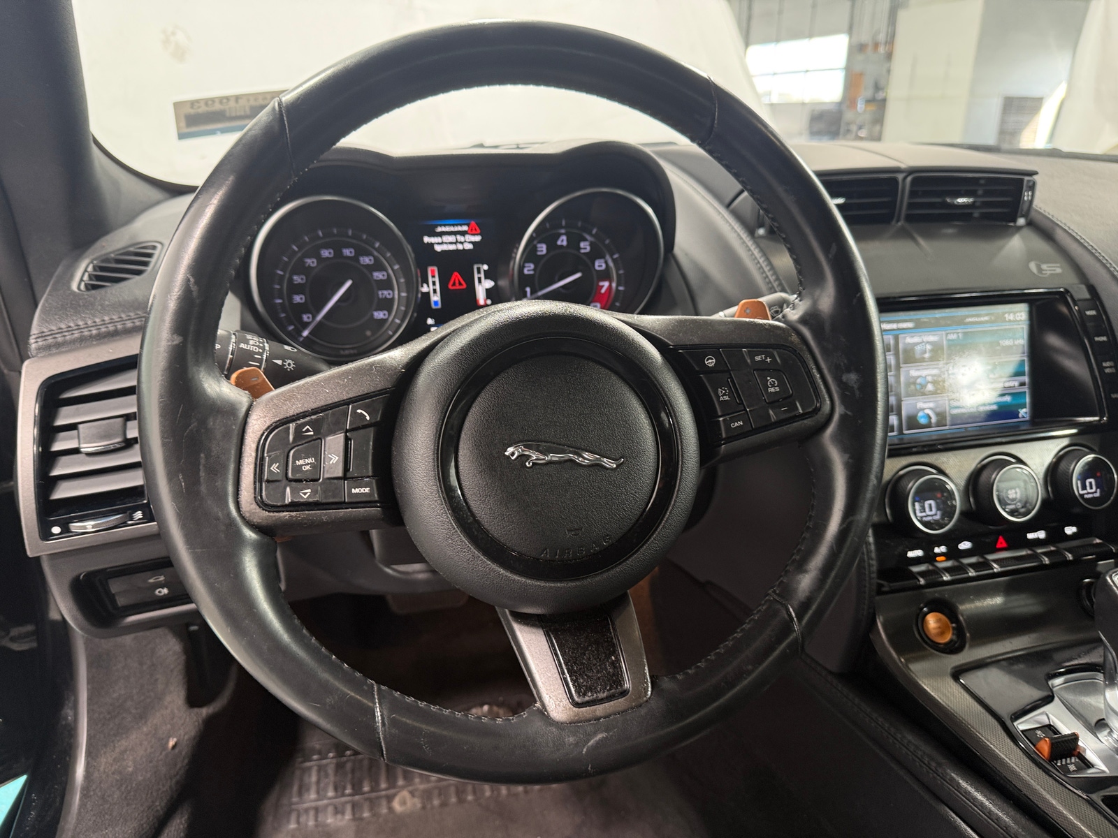 Thumbnail: 2015 Jaguar F-Type - 4