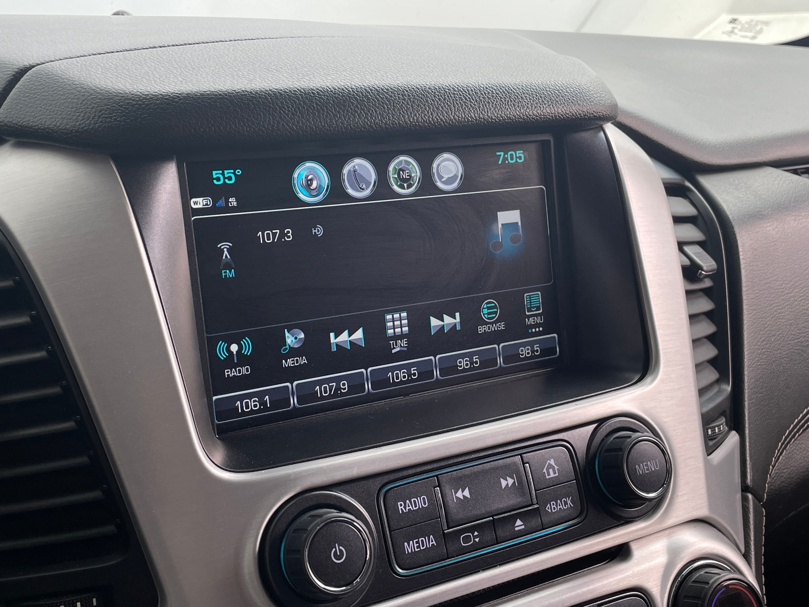 Thumbnail: 2019 GMC Yukon XL - 4