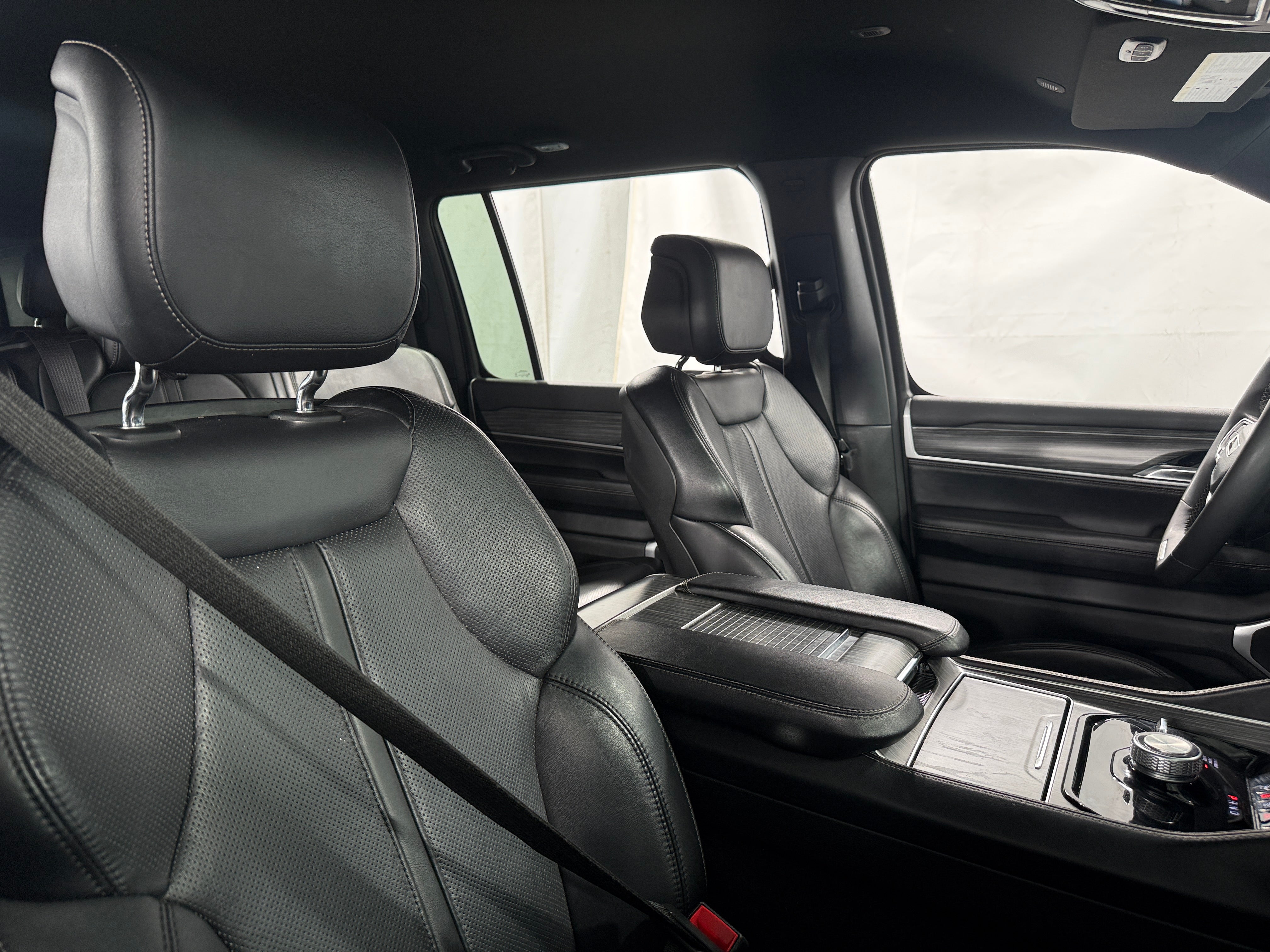 2024 Jeep Wagoneer L