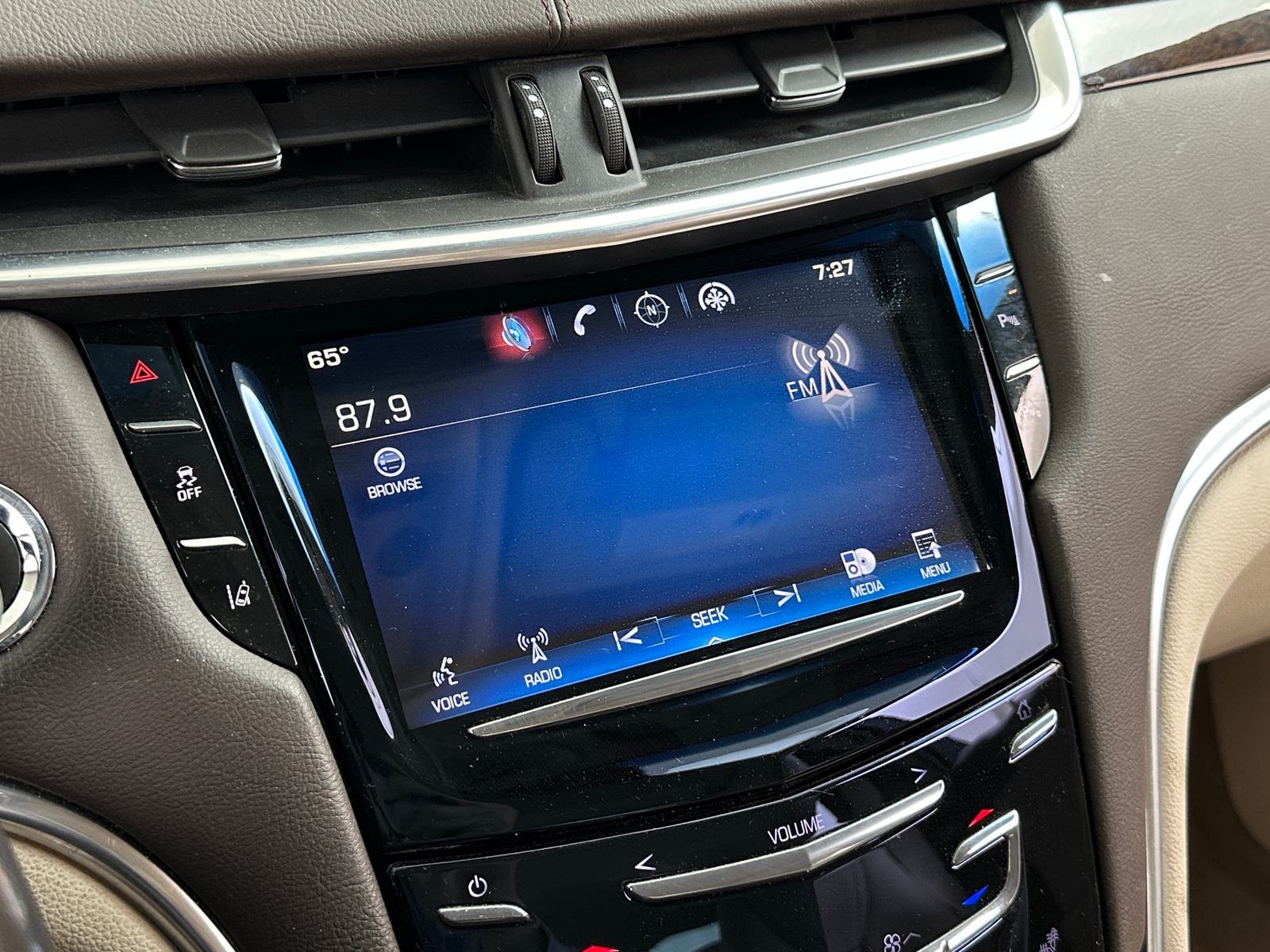 Thumbnail: 2014 Cadillac XTS - 3