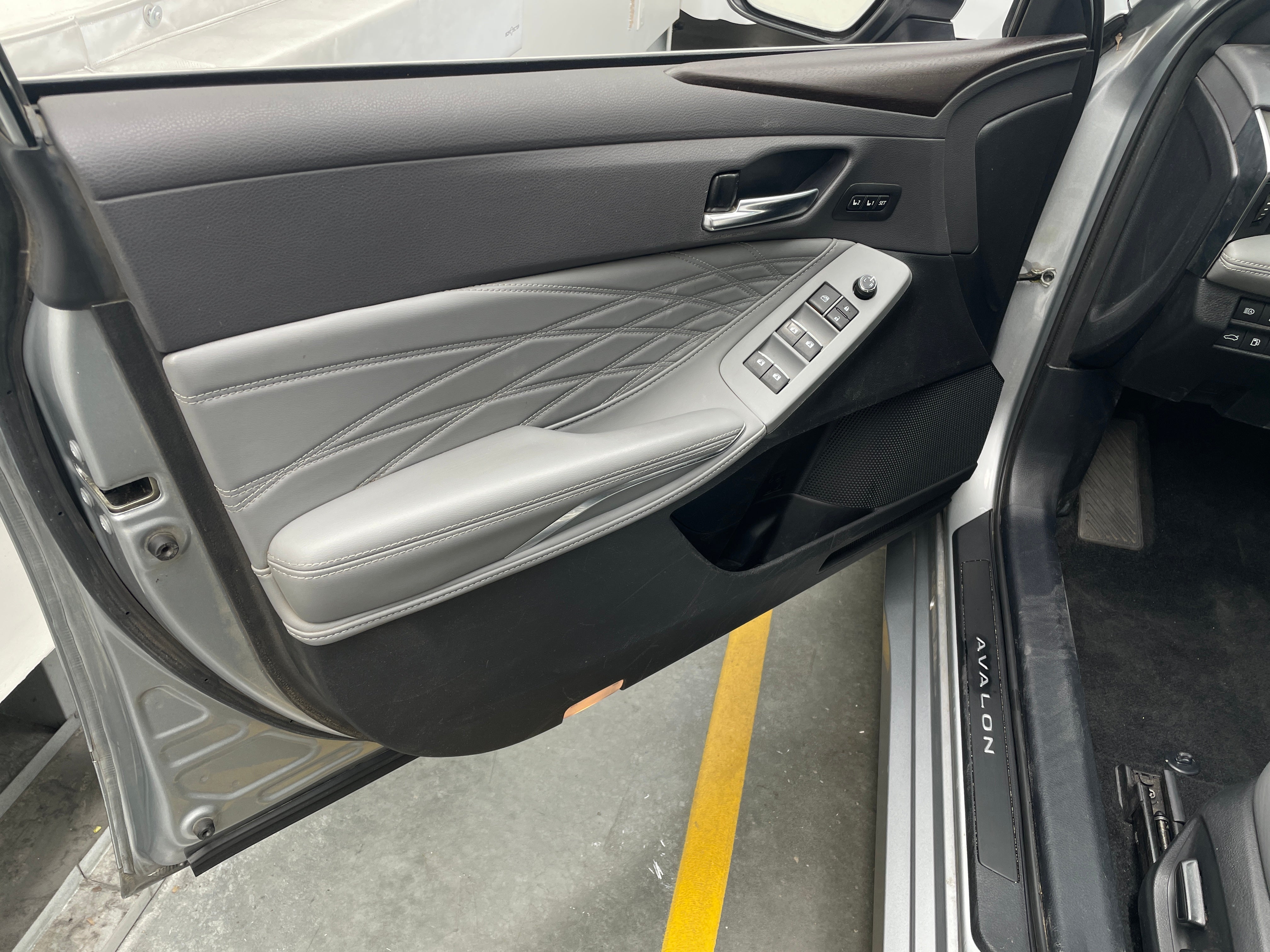 2022 Toyota Avalon
