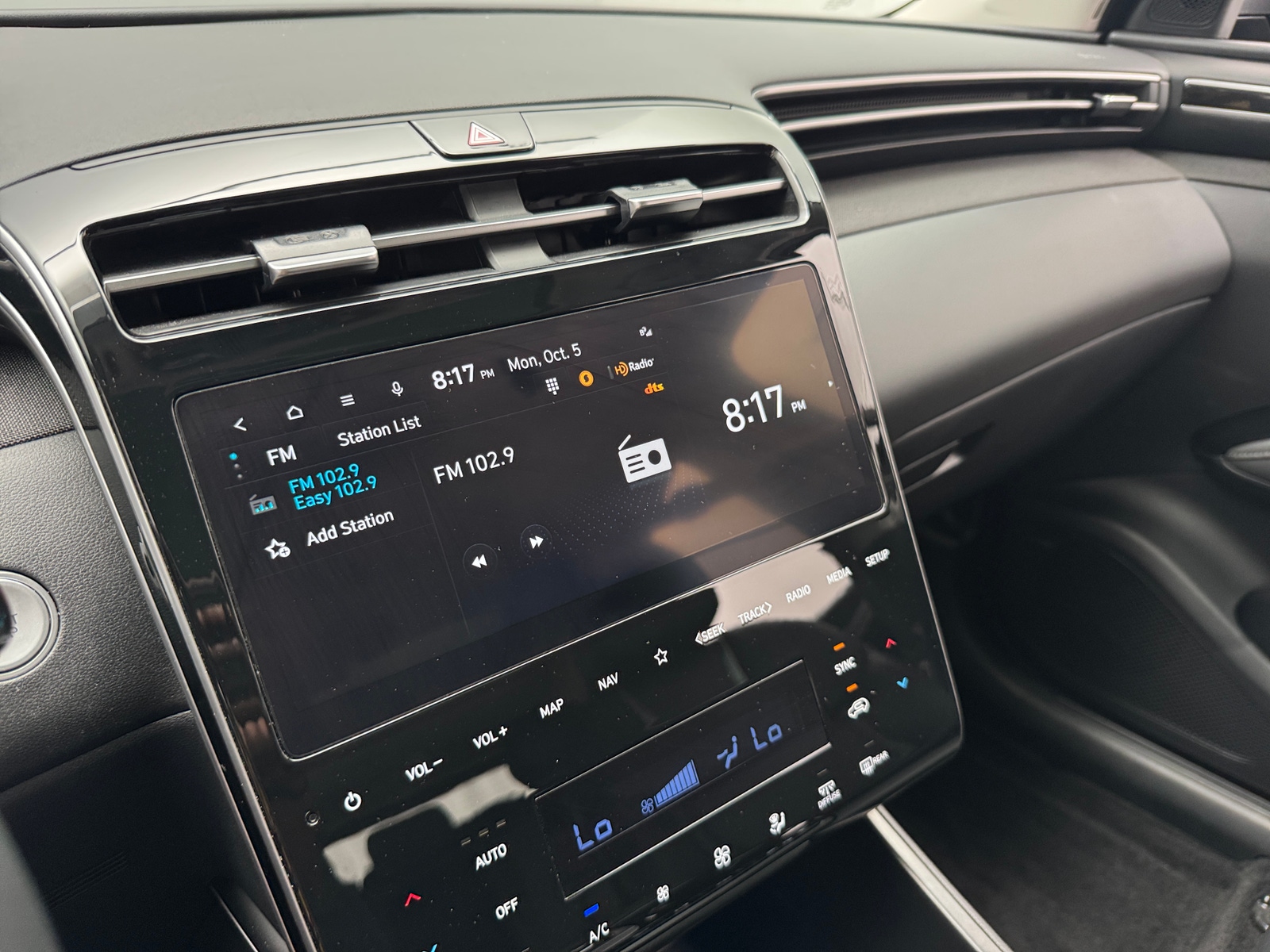 Thumbnail: 2024 Hyundai Tucson - 3