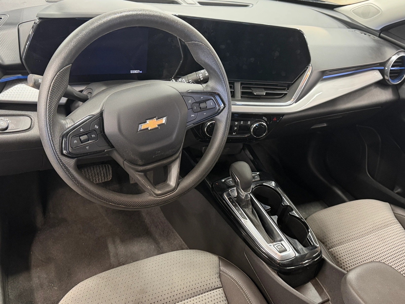 Thumbnail: 2024 Chevrolet Trax - 2