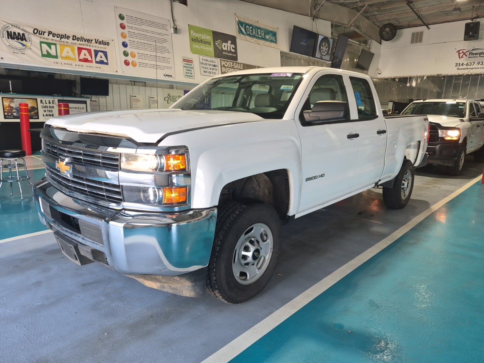 2018 Chevrolet Silverado 2500HD 4WD Double Cab 144.2" Work Truck