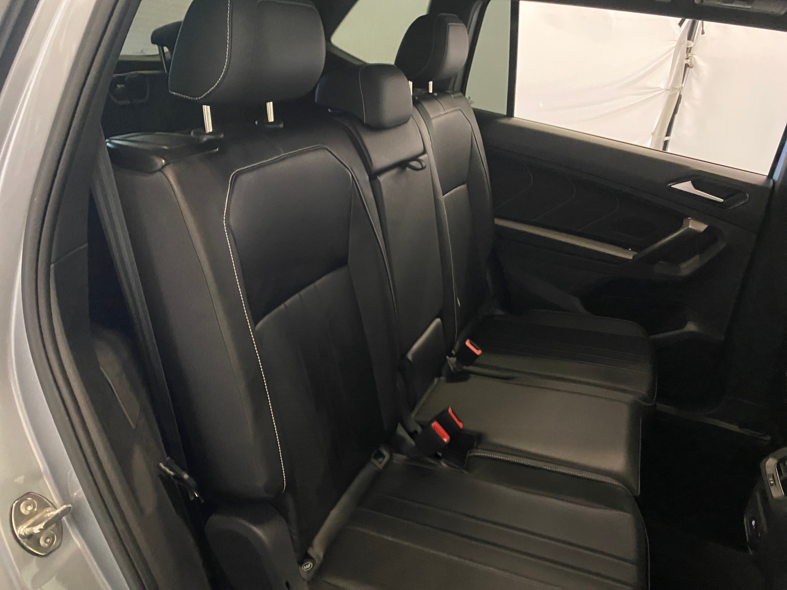 Thumbnail: 2024 Volkswagen Tiguan - 6