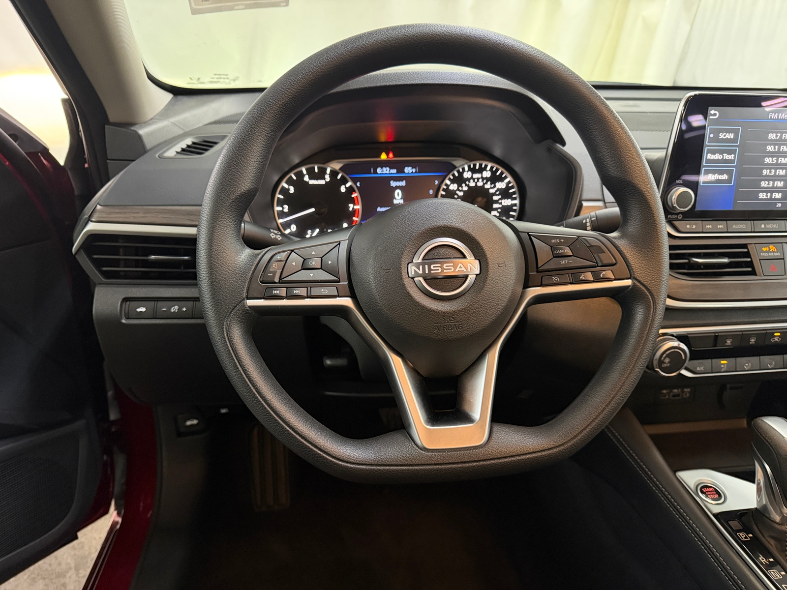 Thumbnail: 2023 Nissan Altima - 5