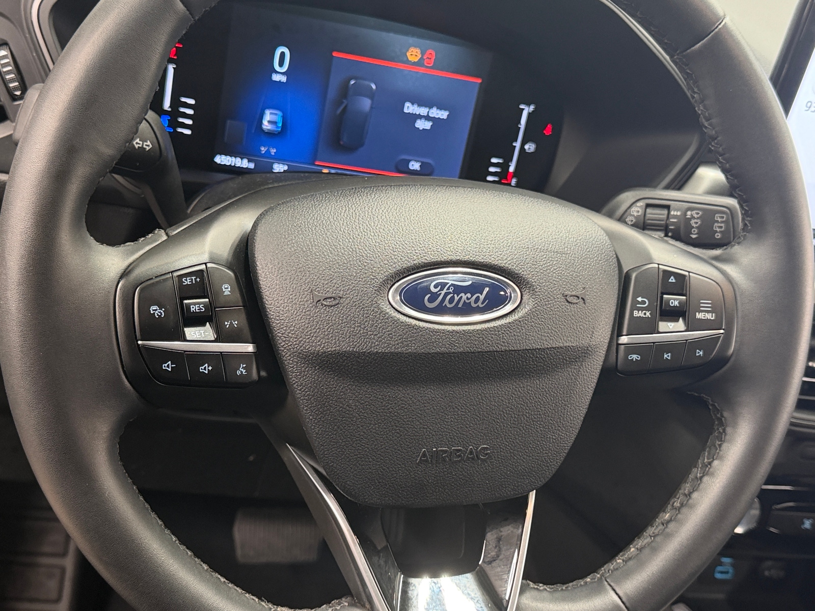 Thumbnail: 2023 Ford Escape - 5