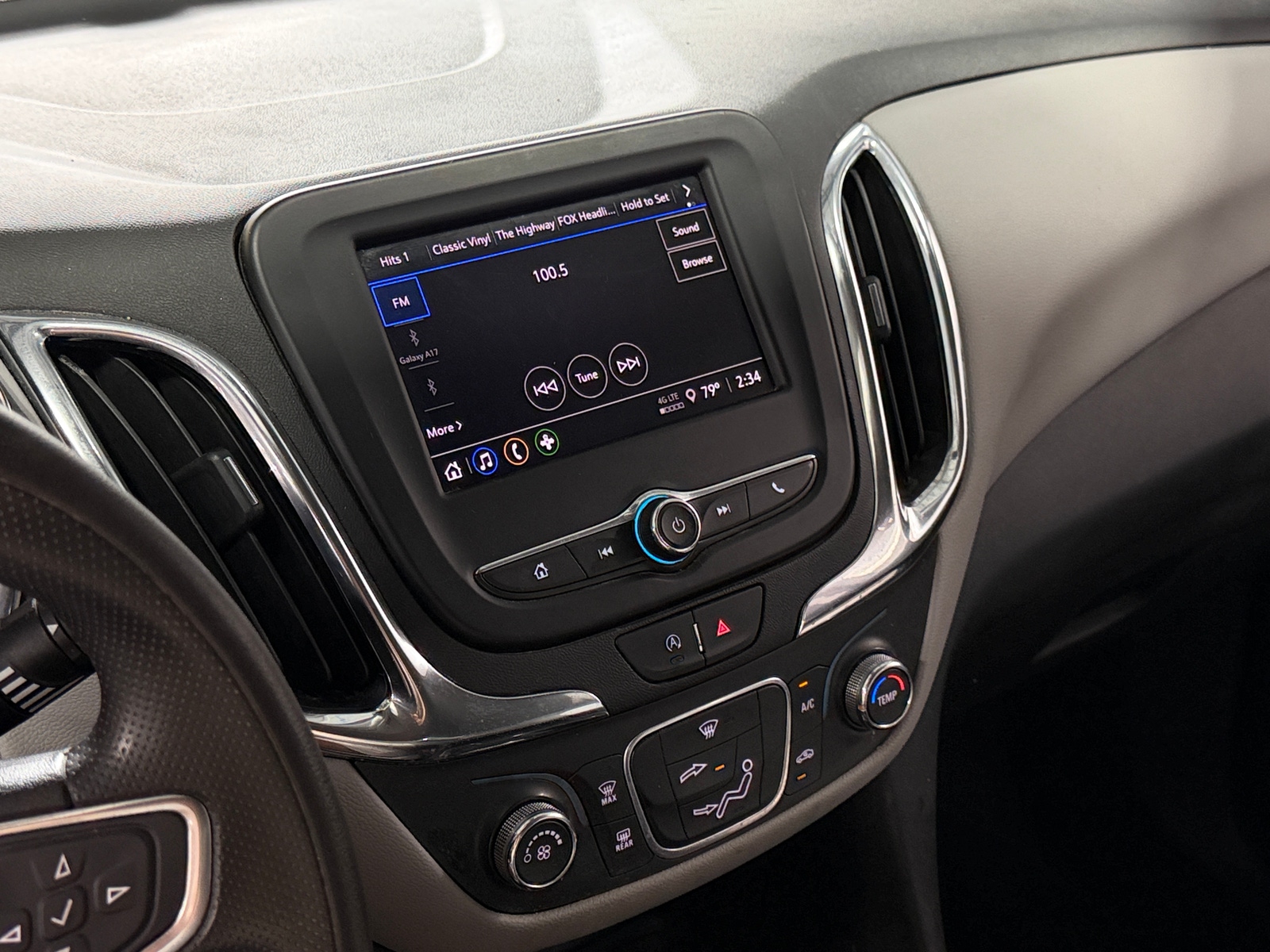 Thumbnail: 2024 Chevrolet Equinox - 4